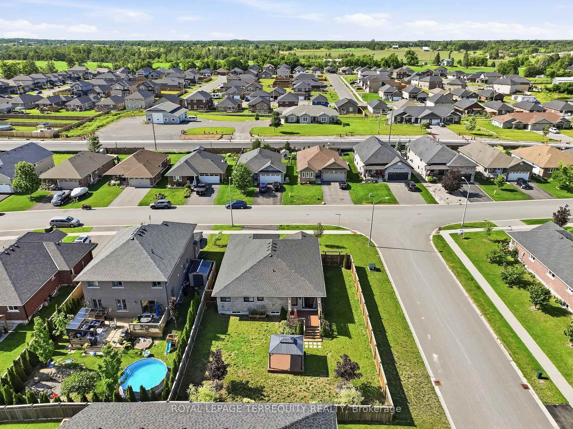 Photo 49 of 96 Darrell Drain Crescent, Asphodel-Norwood, Norwood — HOMEH