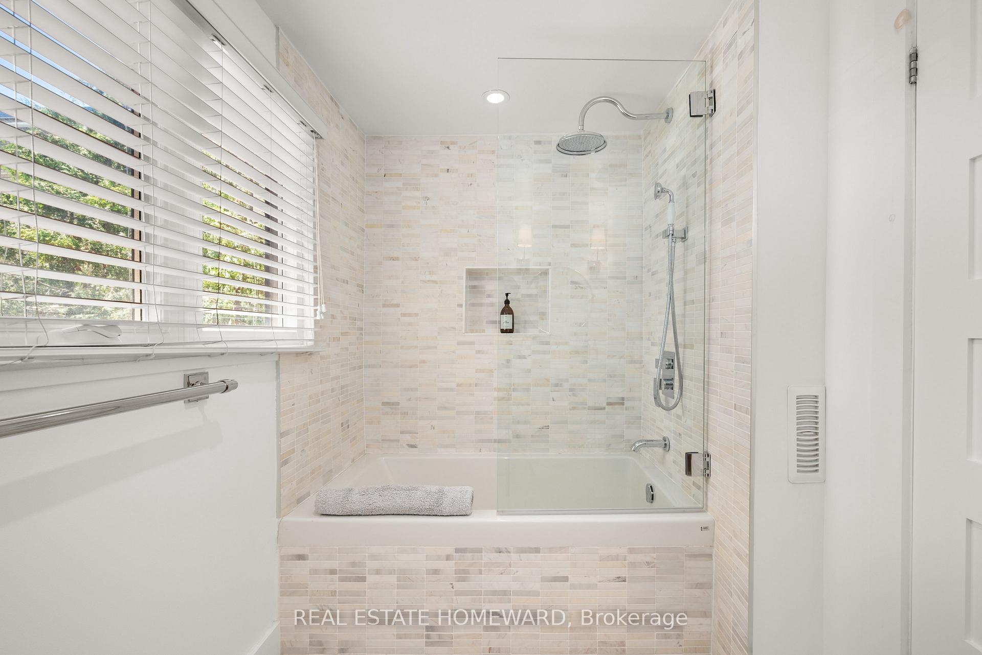Photo 22 of 157 Ranleigh Avenue, Toronto, Lawrence Park North — HOMEH