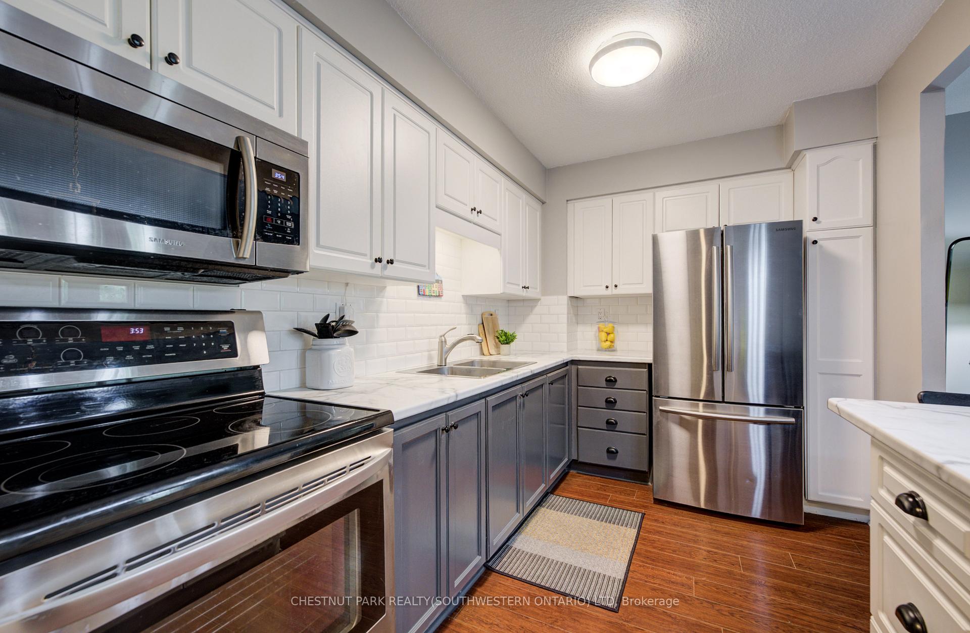 Photo 7 of Unit 401, 260 Sheldon Avenue N, Kitchener, Eastwood — HOMEH