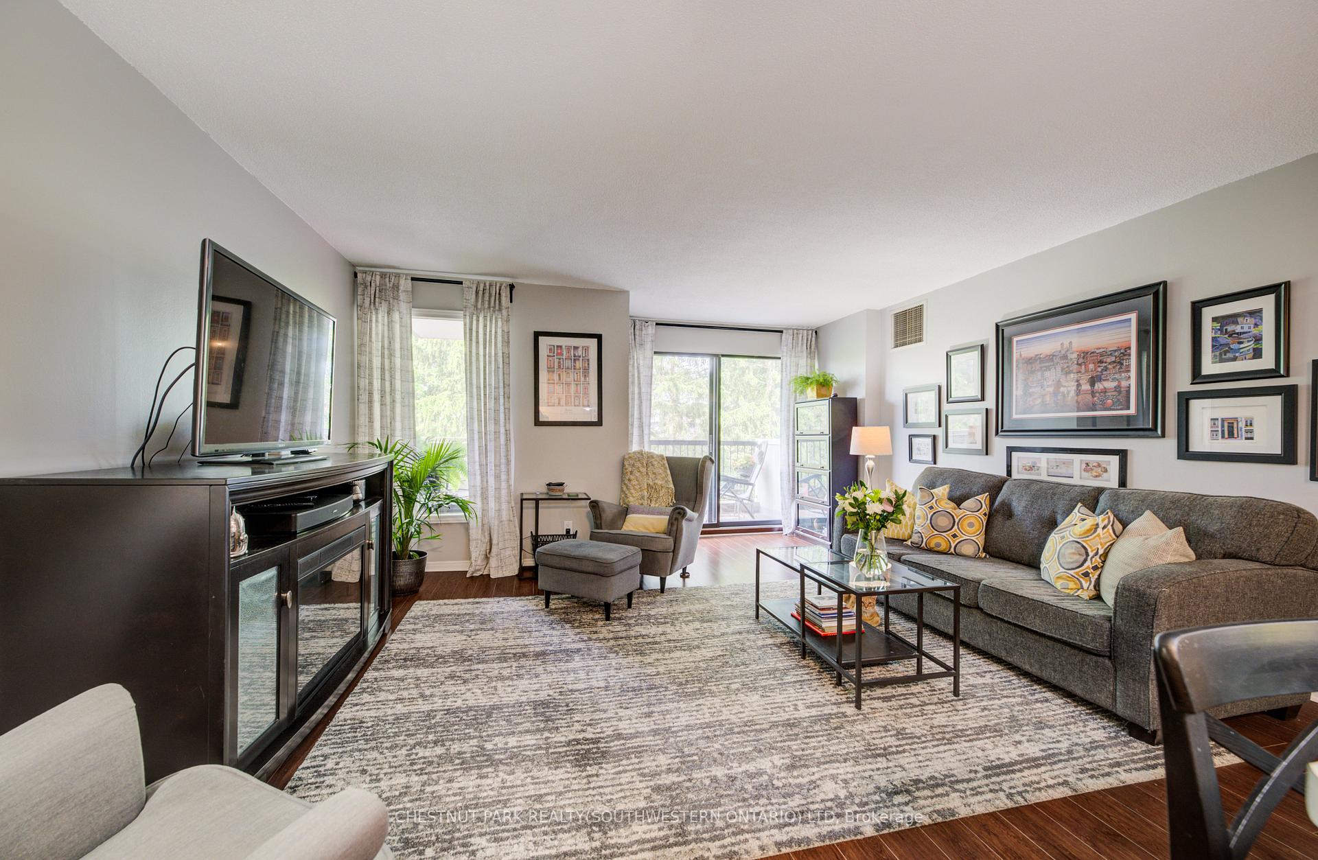 Photo 14 of Unit 401, 260 Sheldon Avenue N, Kitchener, Eastwood — HOMEH