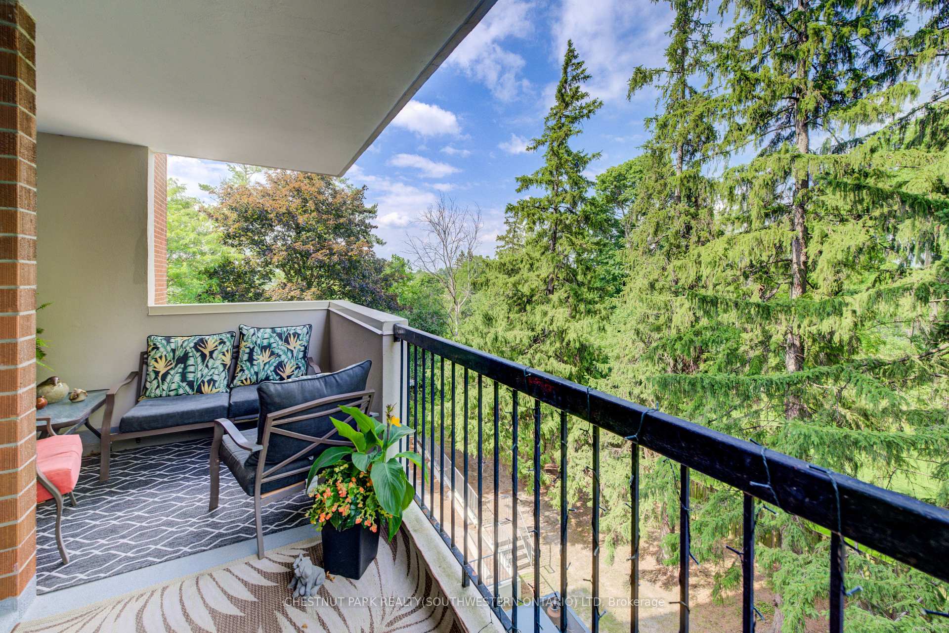 Photo 30 of Unit 401, 260 Sheldon Avenue N, Kitchener, Eastwood — HOMEH