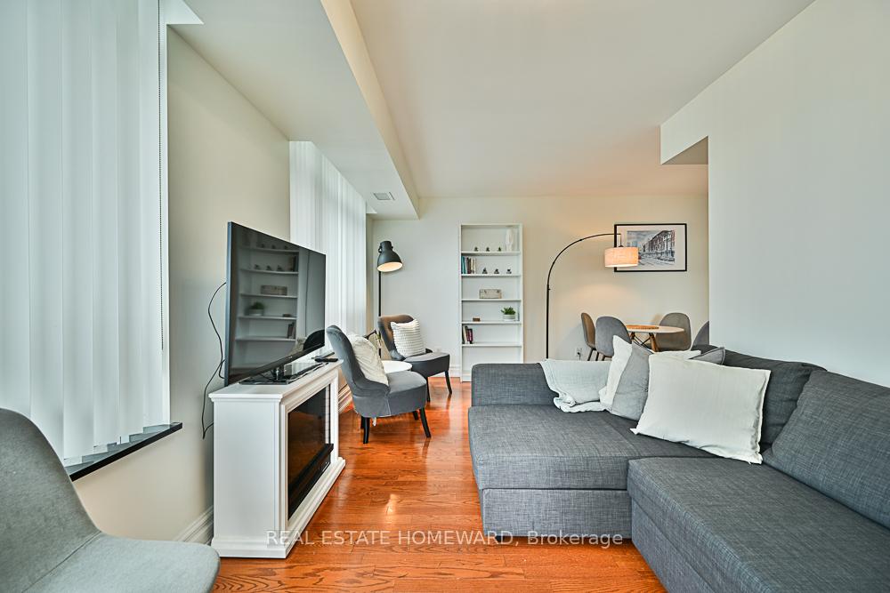 Front of Unit 2711, 155 Beecroft Road