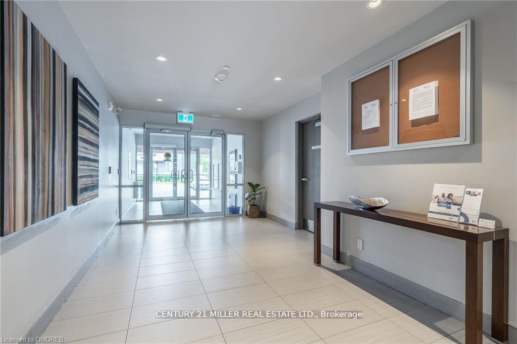 Photo 16 of Unit # 305, 3028 Creekshore Common, Oakville, Glenorchy — HOMEH