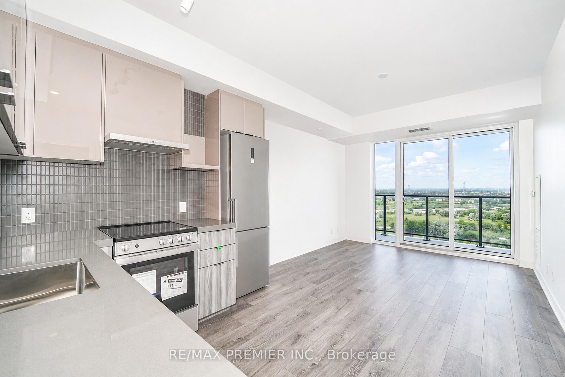 Photo 11 of Unit # 1310, 6 Flavelle Trail, Vaughan, Steeles West Industrial — HOMEH