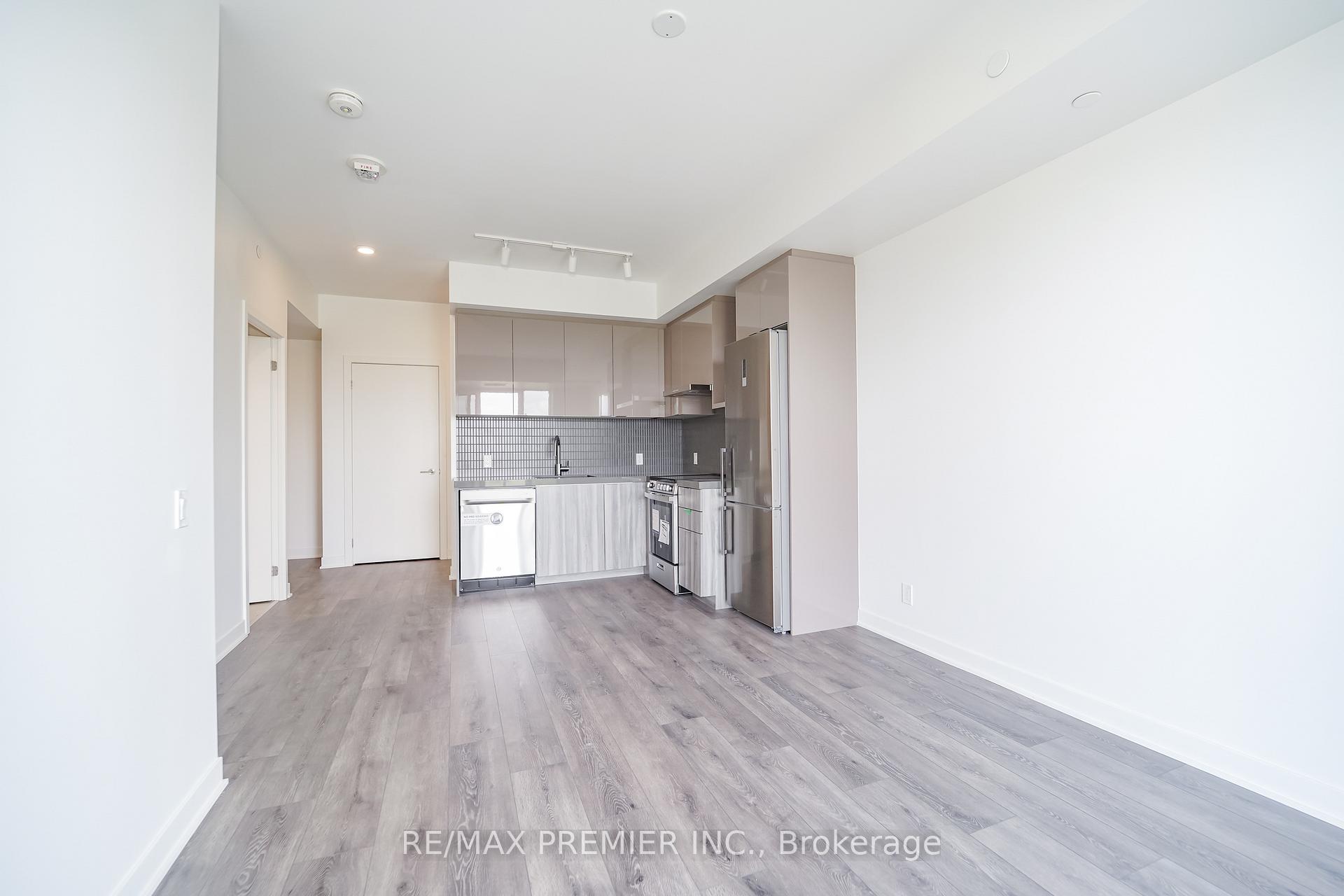 Photo 23 of Unit # 1310, 6 Flavelle Trail, Vaughan, Steeles West Industrial — HOMEH