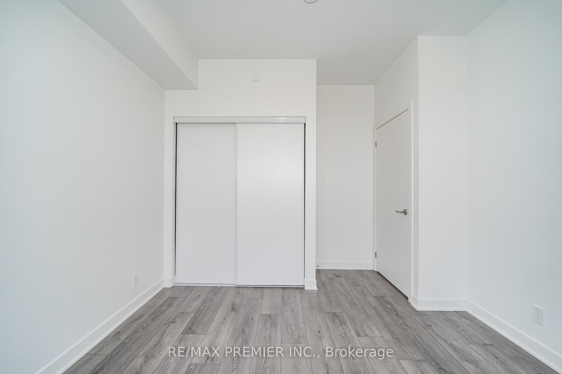 Photo 24 of Unit # 1310, 6 Flavelle Trail, Vaughan, Steeles West Industrial — HOMEH