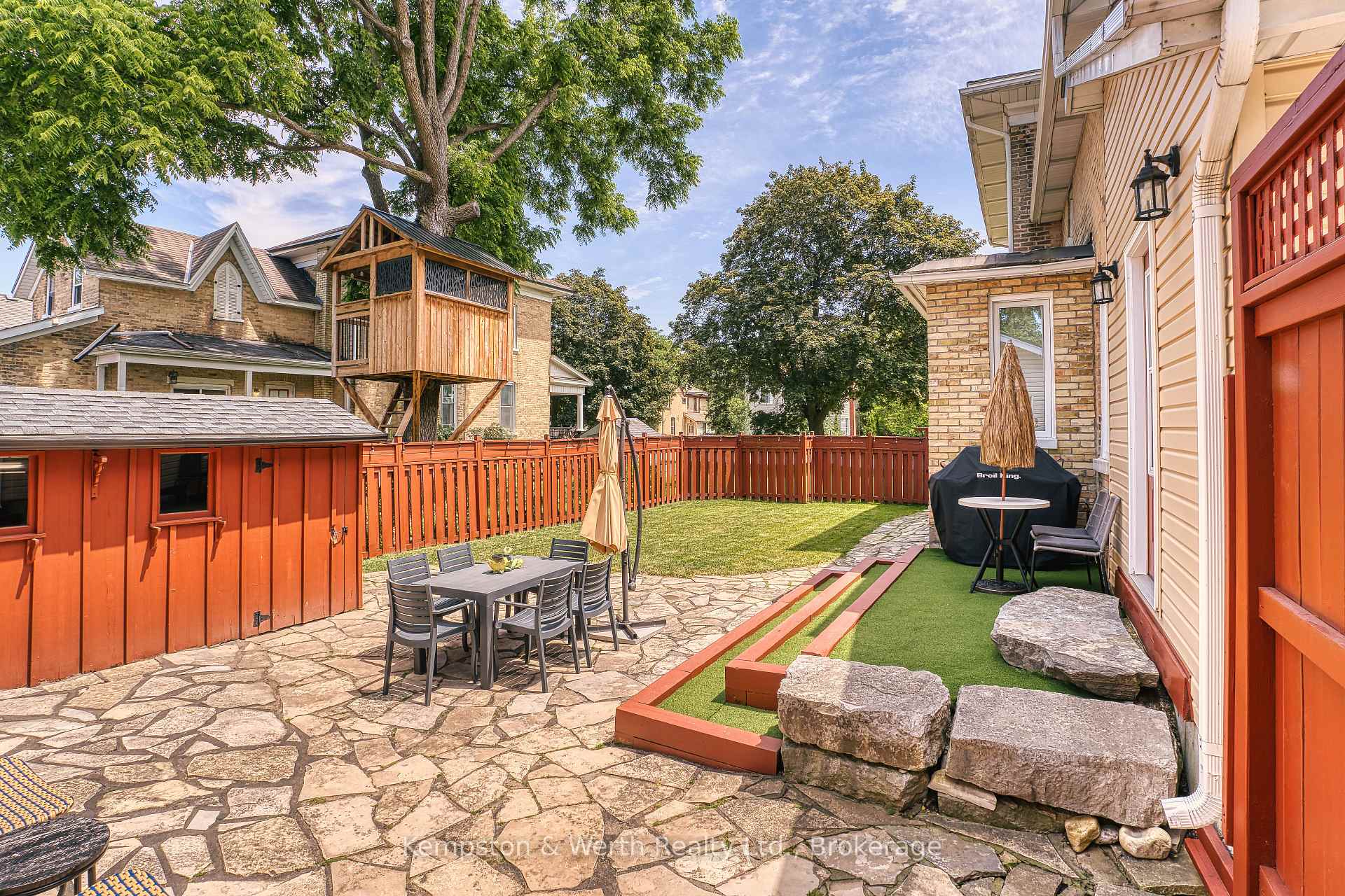 Photo 12 of 459 Wallace Avenue N, North Perth, Listowel — HOMEH