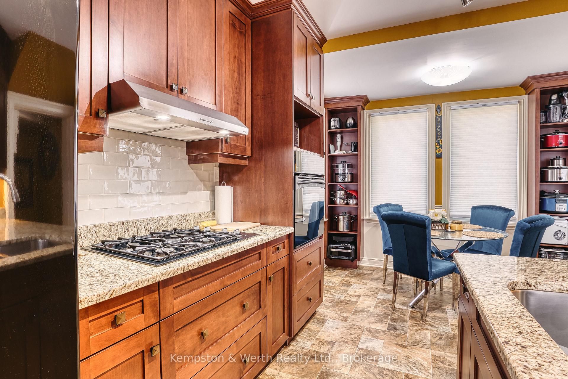 Photo 28 of 459 Wallace Avenue N, North Perth, Listowel — HOMEH