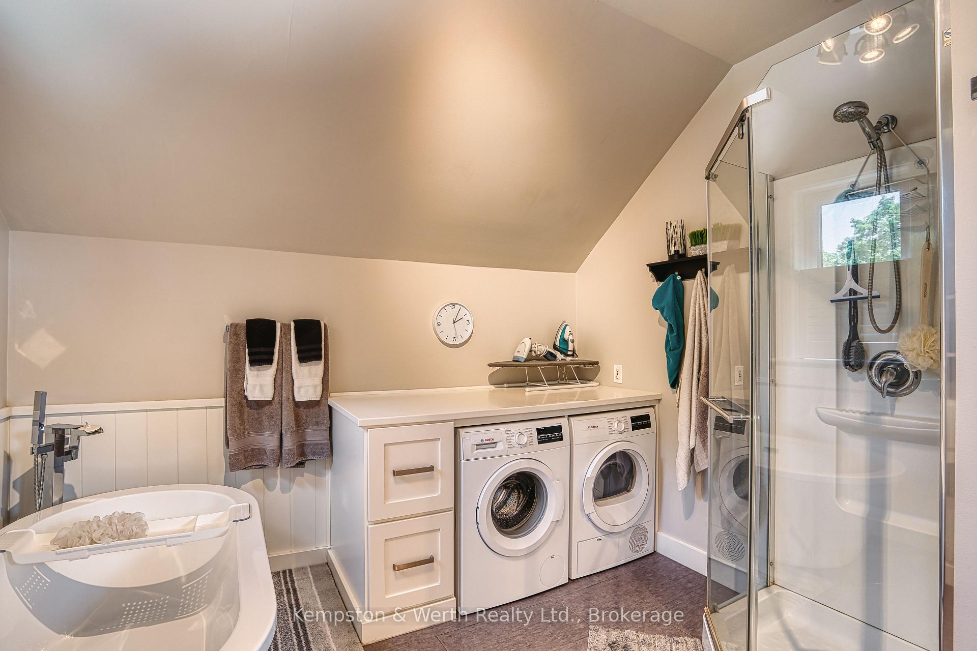 Photo 42 of 459 Wallace Avenue N, North Perth, Listowel — HOMEH