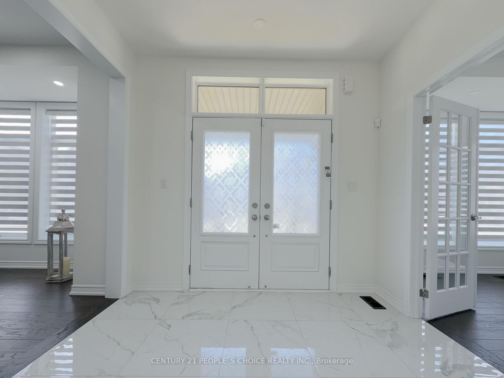 Photo 5 of 209 Stilton Avenue, Vaughan, Kleinburg — HOMEH