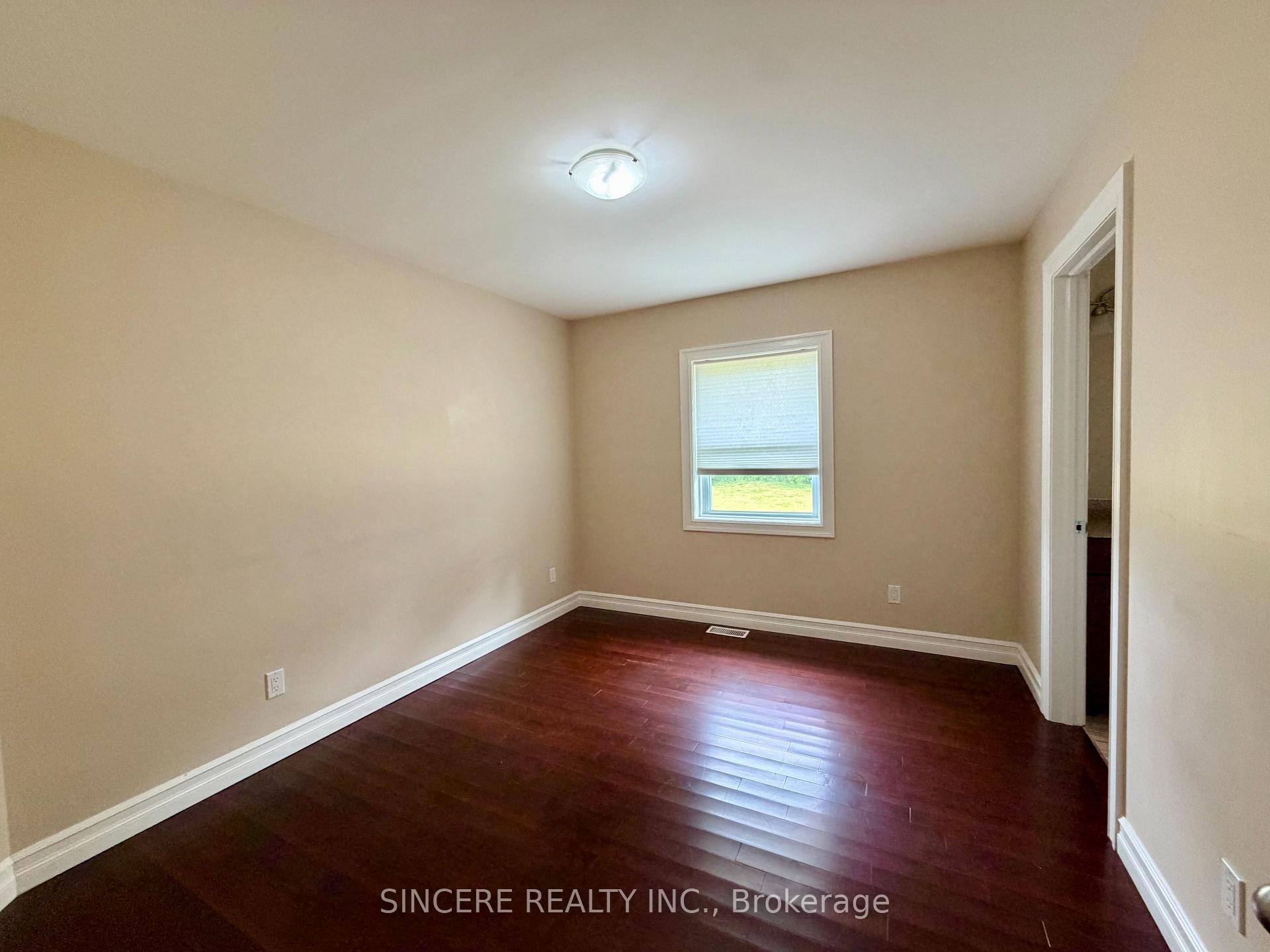 Photo 13 of 7132 County Rd 27, Essa, Thornton — HOMEH