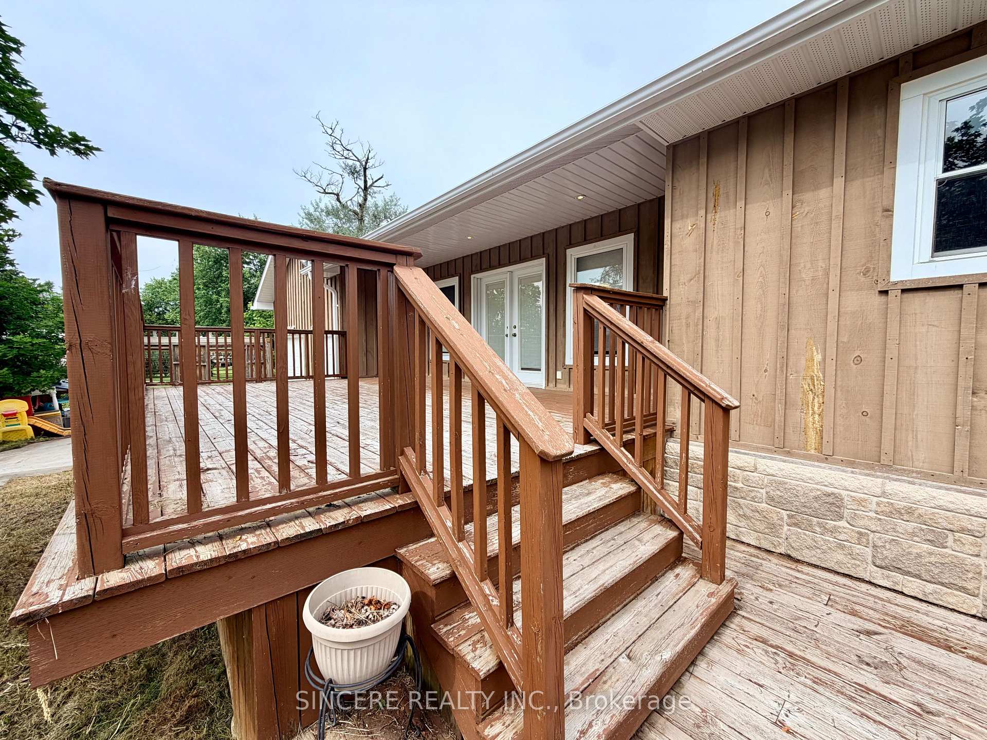 Photo 24 of 7132 County Rd 27, Essa, Thornton — HOMEH