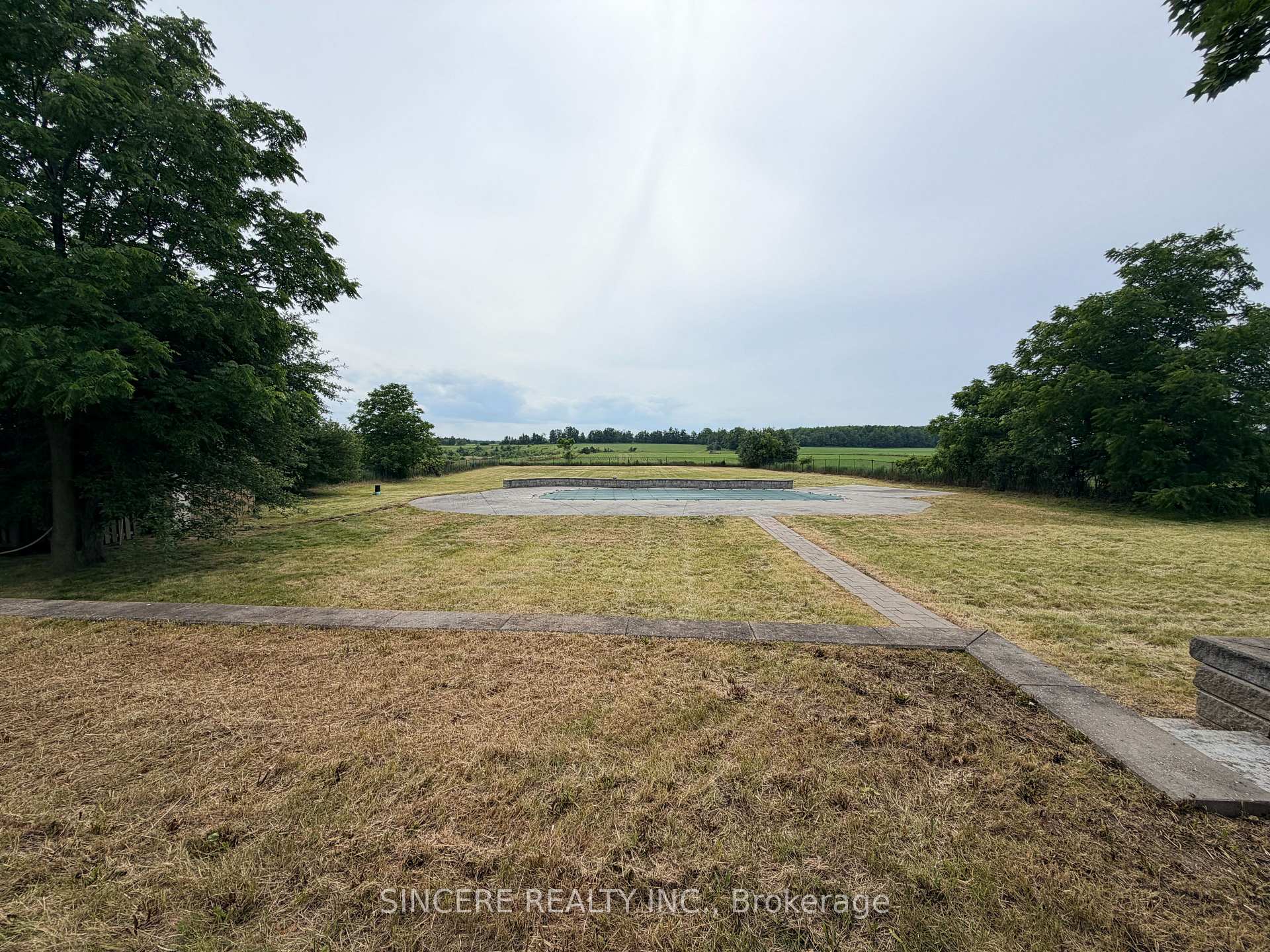 Photo 25 of 7132 County Rd 27, Essa, Thornton — HOMEH