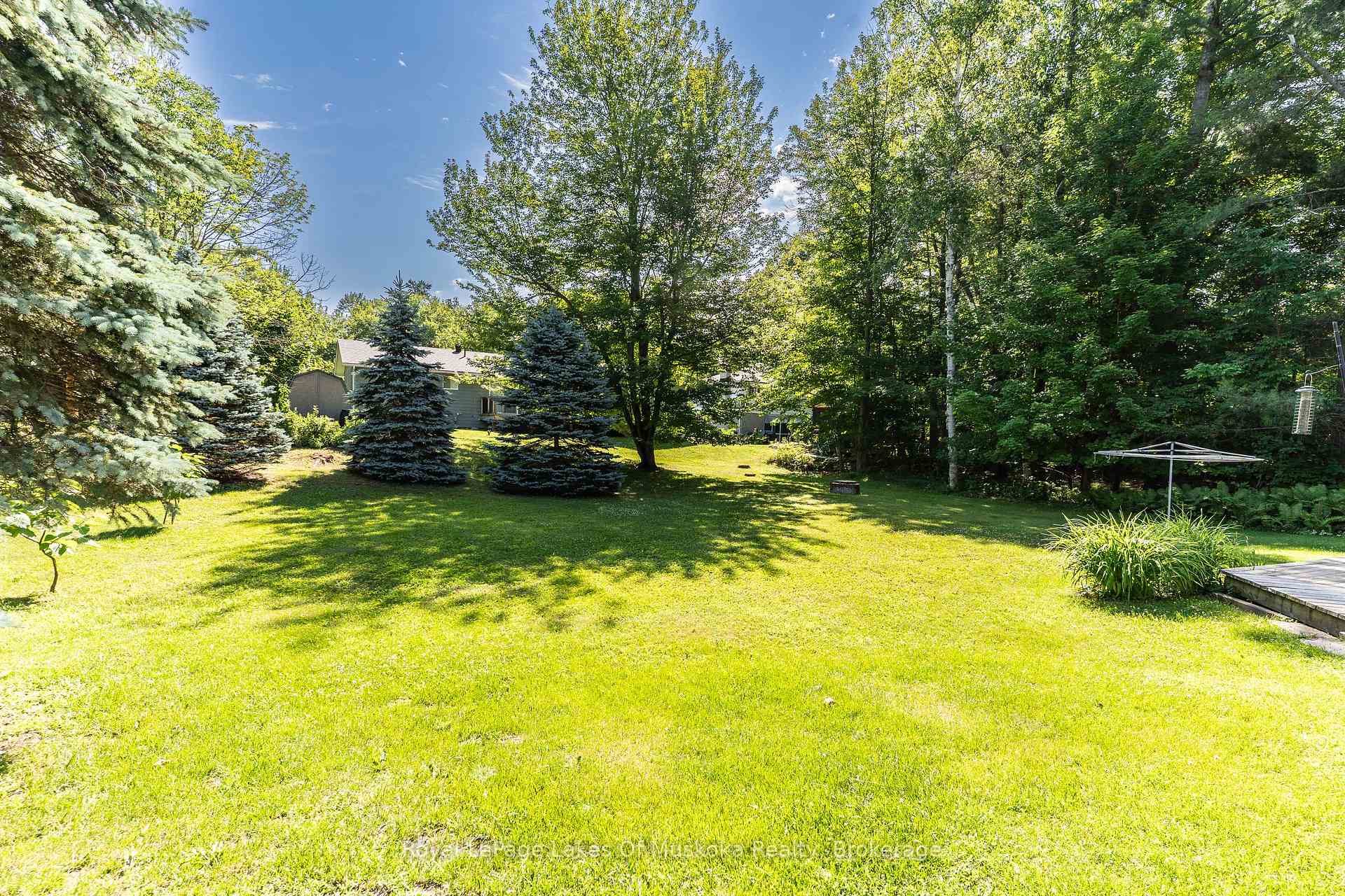 Photo 35 of 130 Robinson Avenue, Gravenhurst, Muskoka (S) — HOMEH