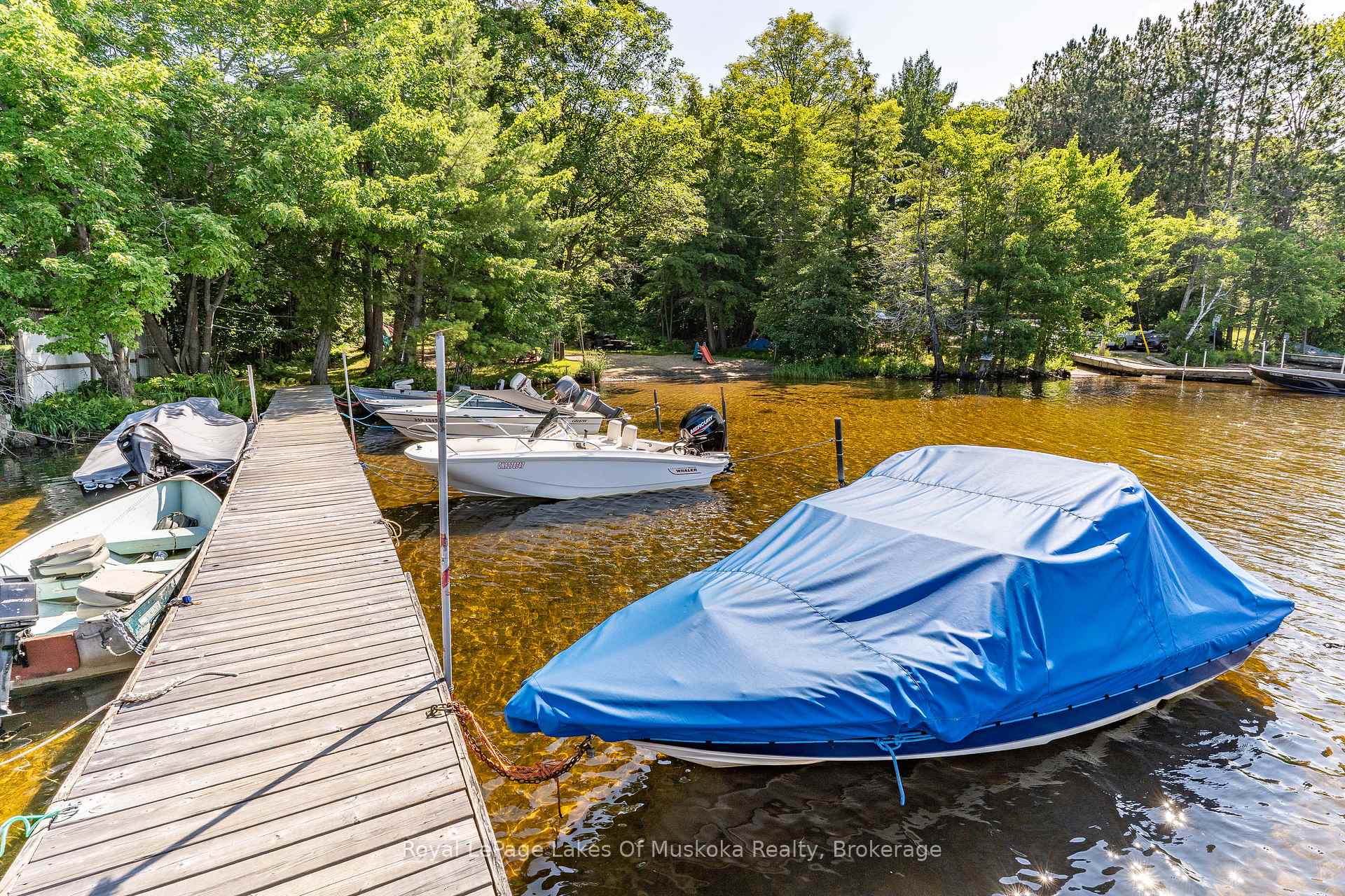 Photo 42 of 130 Robinson Avenue, Gravenhurst, Muskoka (S) — HOMEH