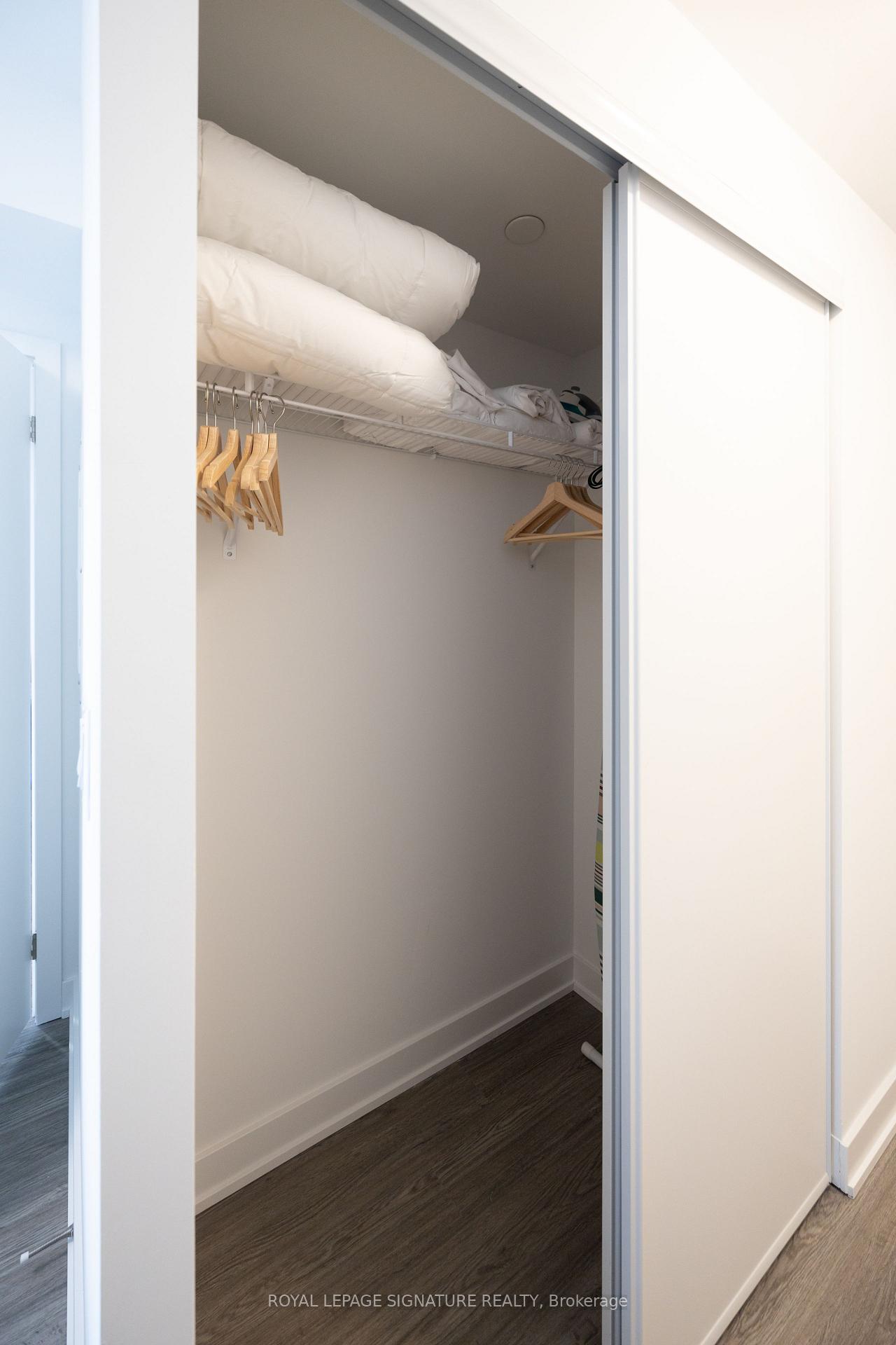 Photo 18 of Unit 1002, 47 Mutual Street, Toronto, Church-Yonge Corridor — HOMEH