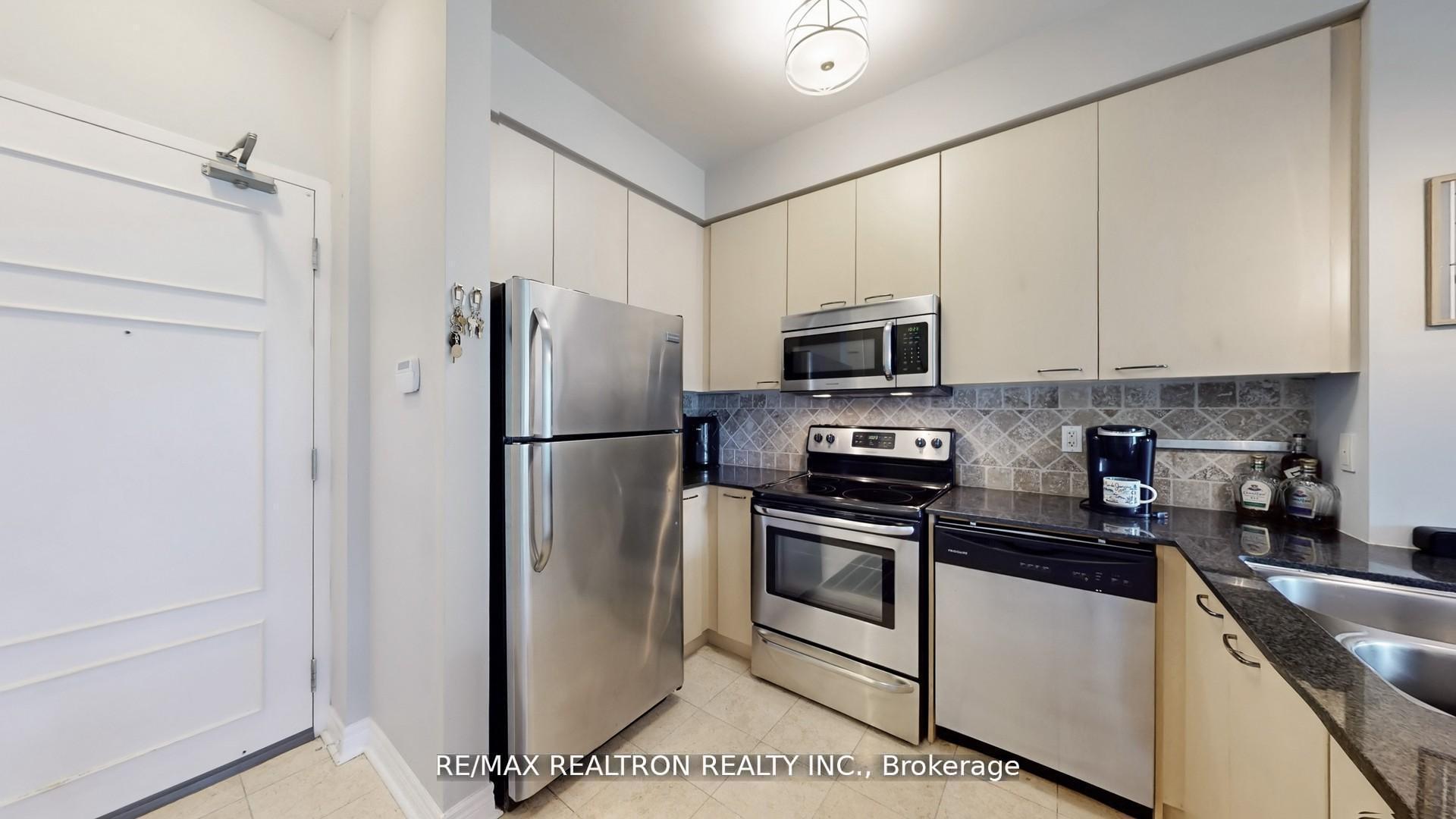 Photo 22 of Unit 103, 330 Red Maple Road, Richmond Hill, Langstaff — HOMEH