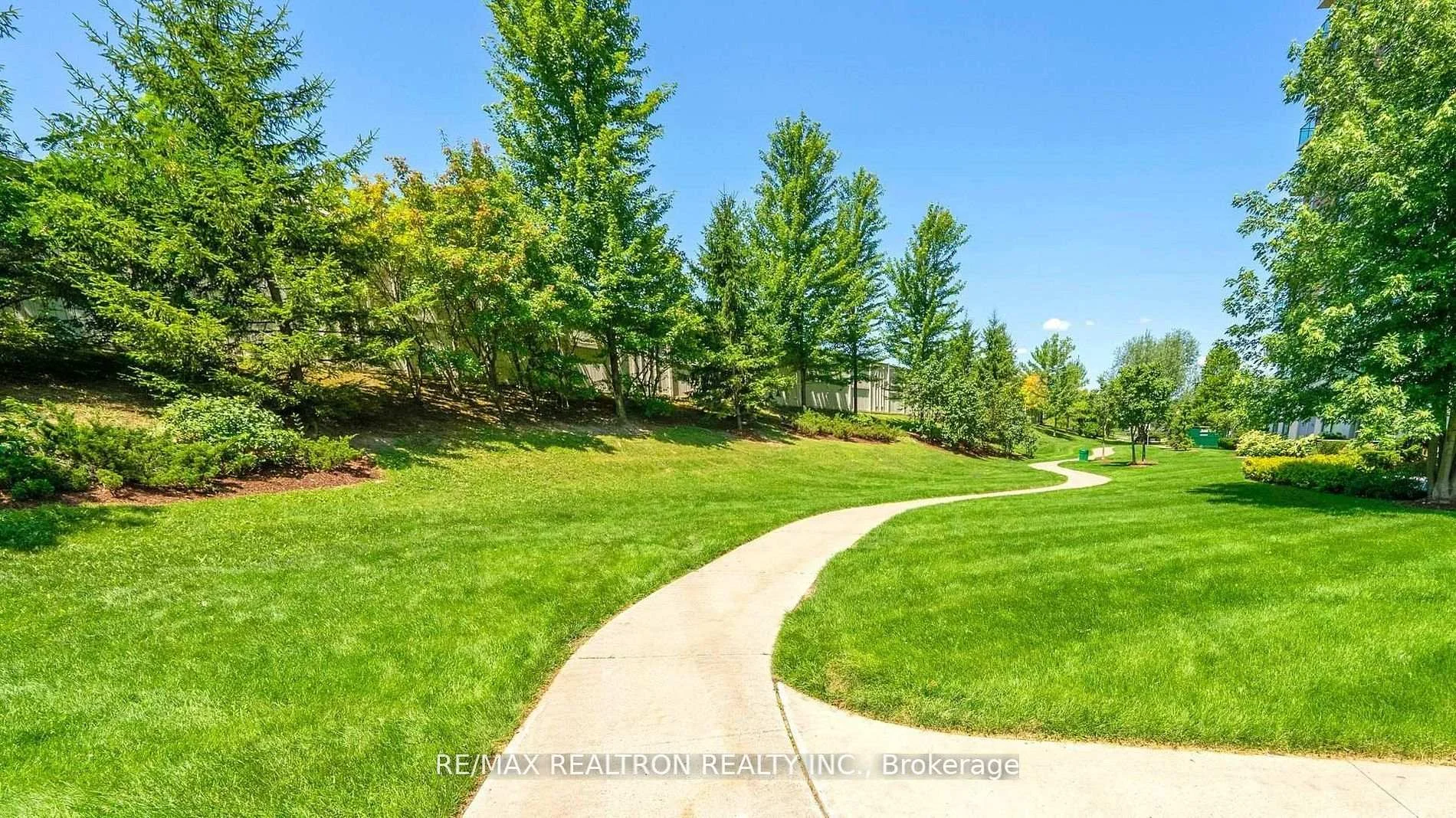 Photo 37 of Unit 103, 330 Red Maple Road, Richmond Hill, Langstaff — HOMEH