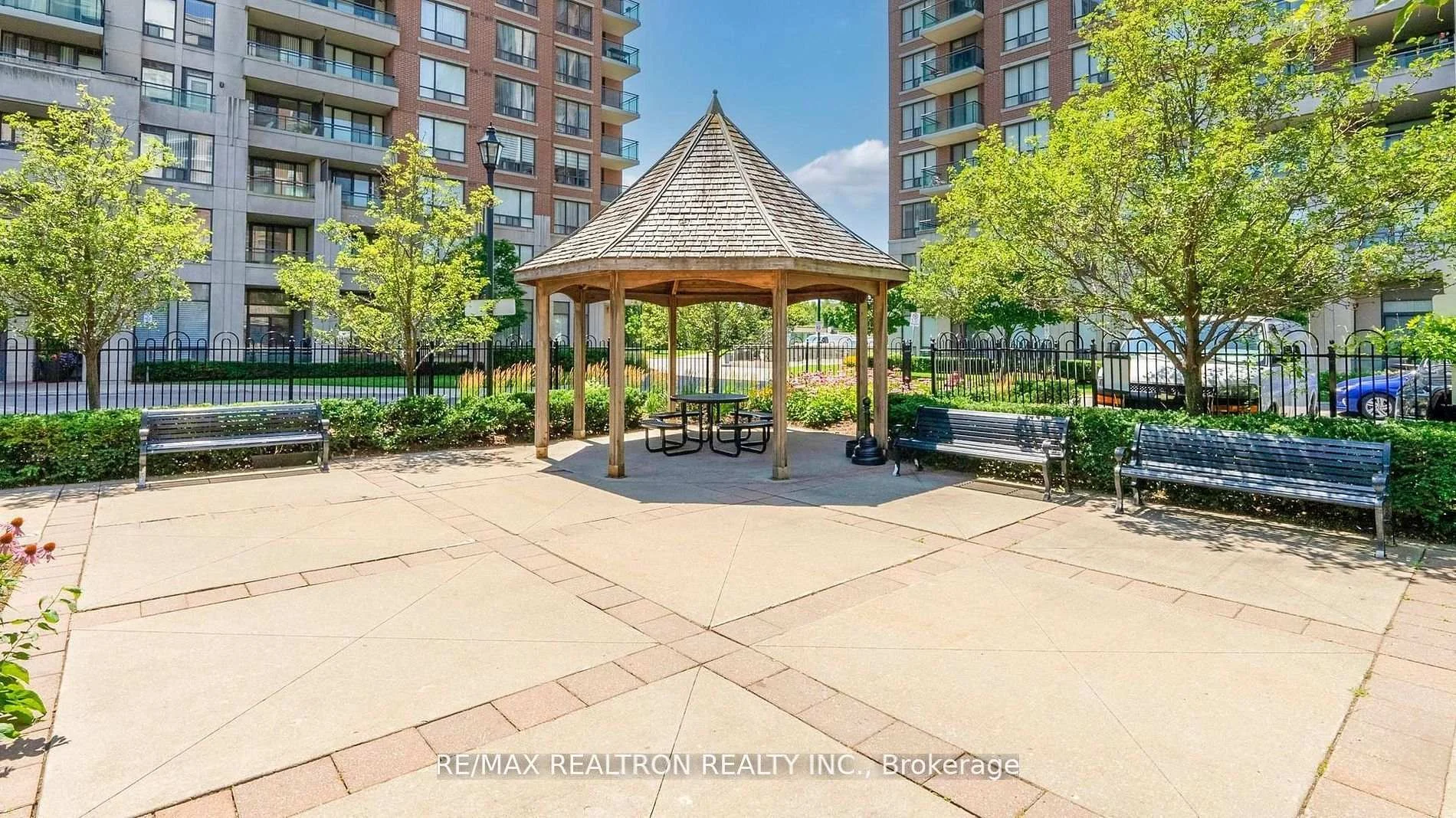 Photo 38 of Unit 103, 330 Red Maple Road, Richmond Hill, Langstaff — HOMEH
