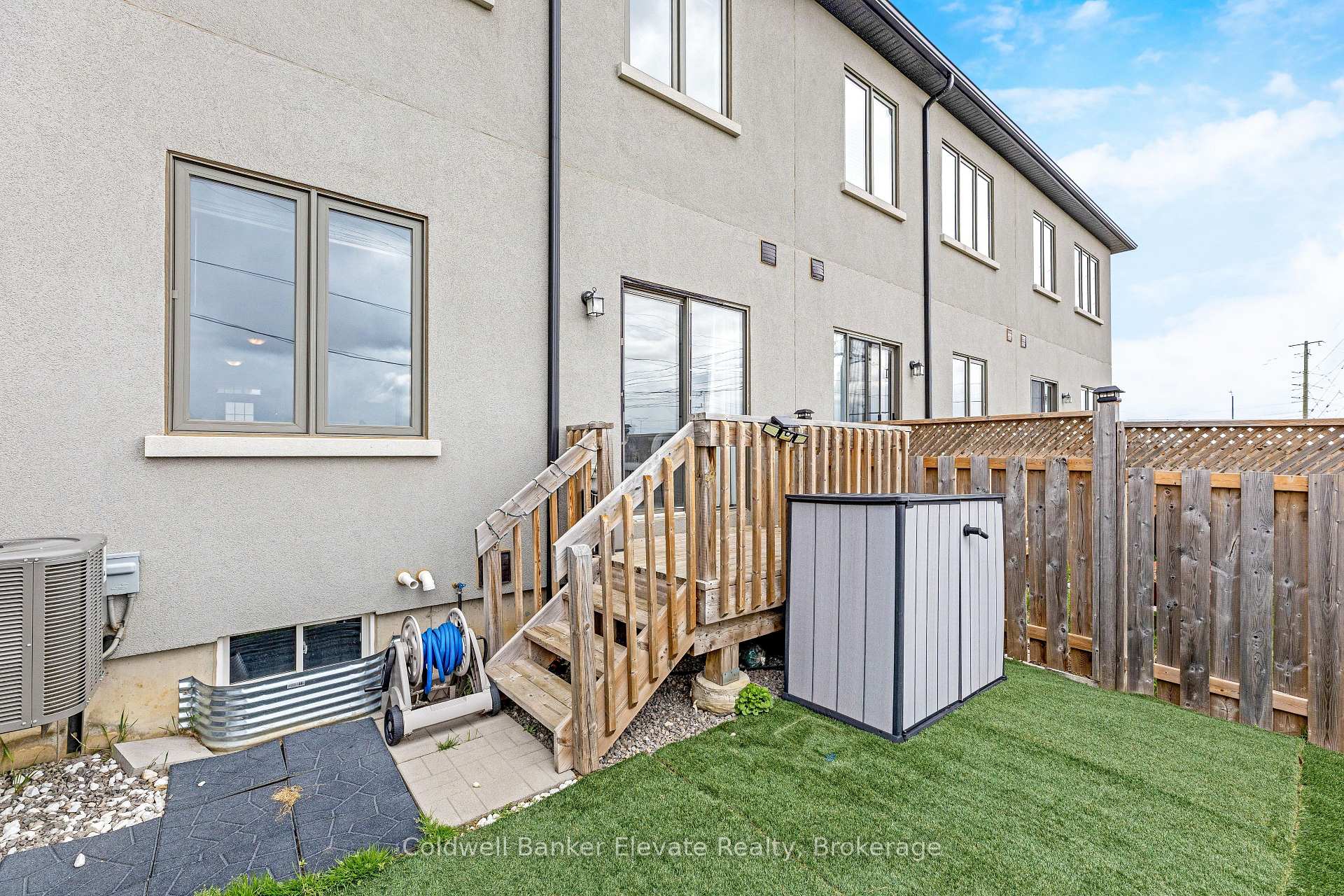 Photo 46 of 108 Flagg Avenue, Brant, Paris — HOMEH