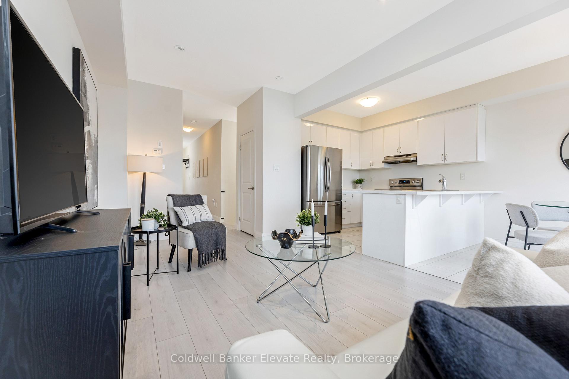 Photo 9 of 108 Flagg Avenue, Brant, Paris — HOMEH