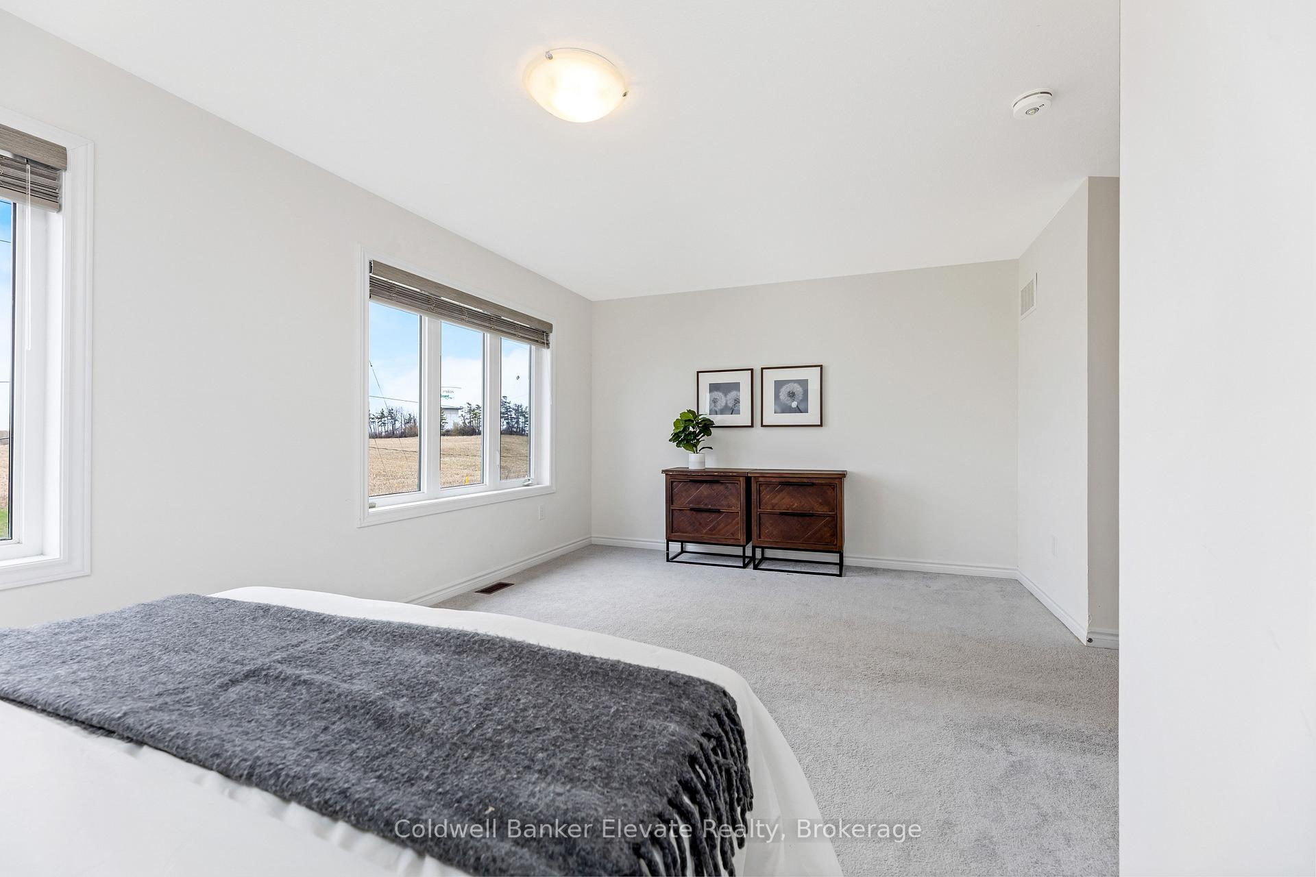 Photo 29 of 108 Flagg Avenue, Brant, Paris — HOMEH