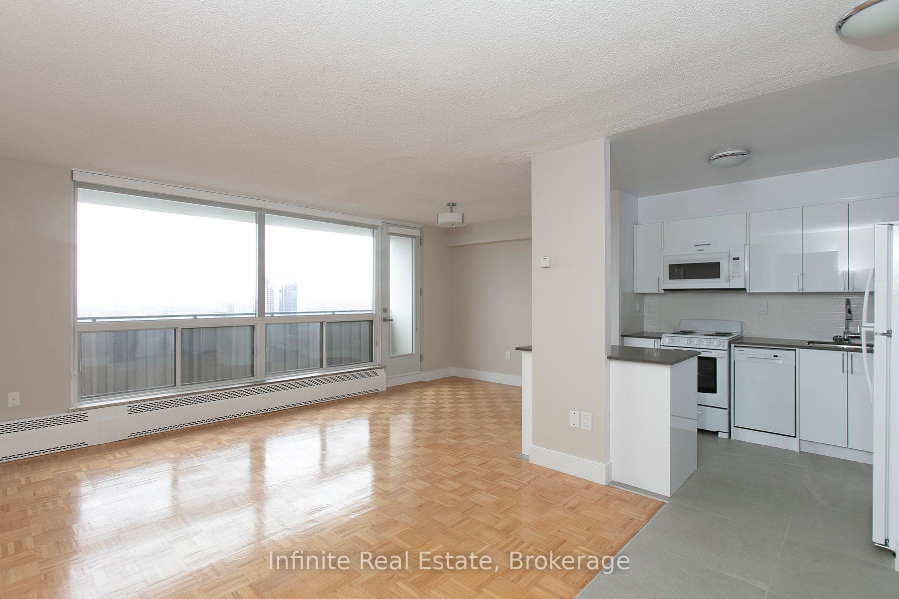 Photo 6 of Unit 403, 666 Spadina Avenue, Toronto, University — HOMEH