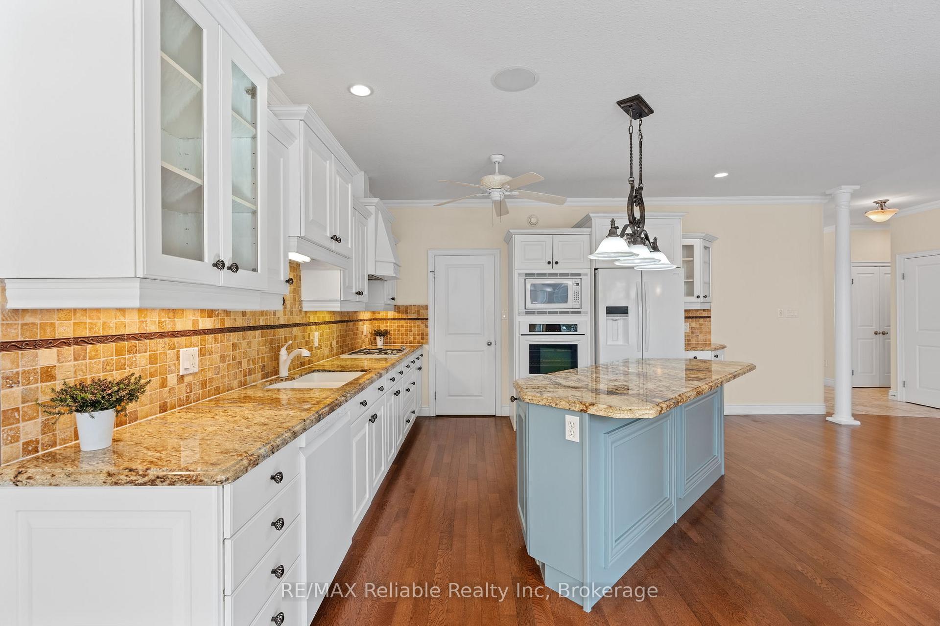 Photo 43 of 11 Oakwood Links Lane, South Huron, Stephen — HOMEH
