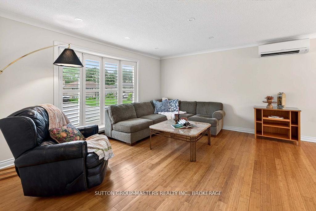 Photo 9 of 259 Inverness Crescent, Kingston, West of Sir John A. Blvd — HOMEH