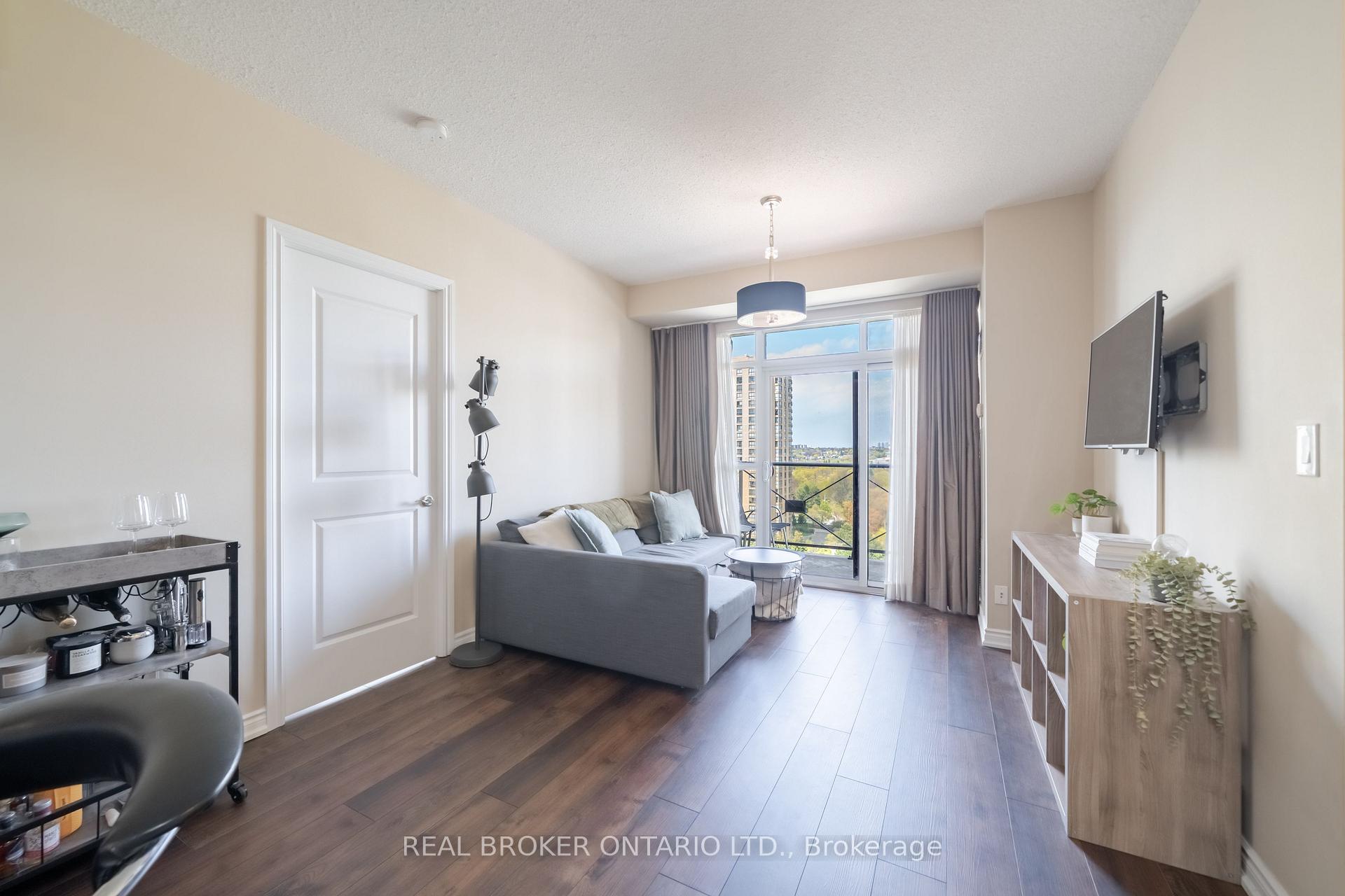 Photo 8 of Unit 1208, 133 Wynford Drive, North York, Banbury-Don Mills — HOMEH