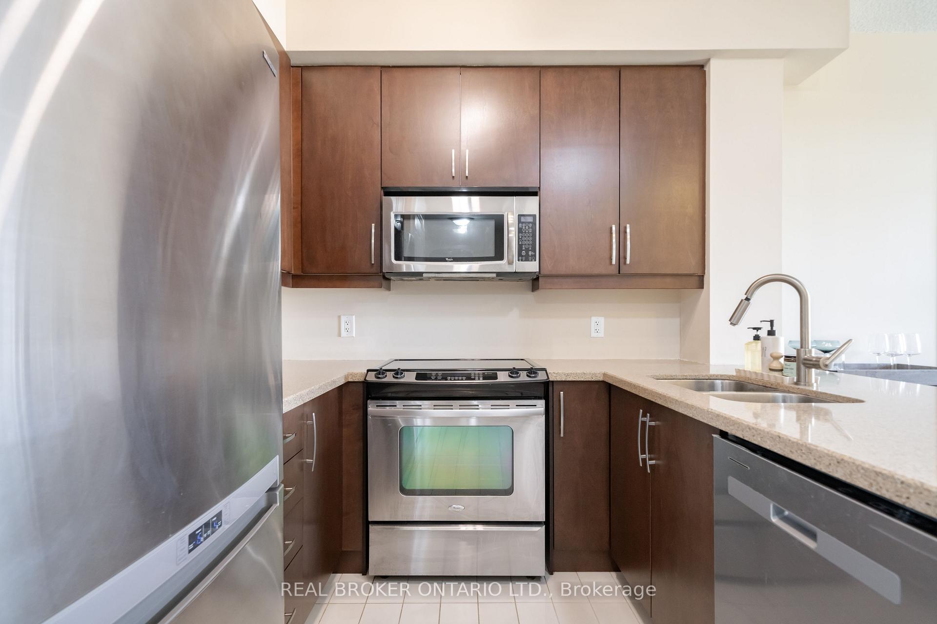 Photo 12 of Unit 1208, 133 Wynford Drive, North York, Banbury-Don Mills — HOMEH