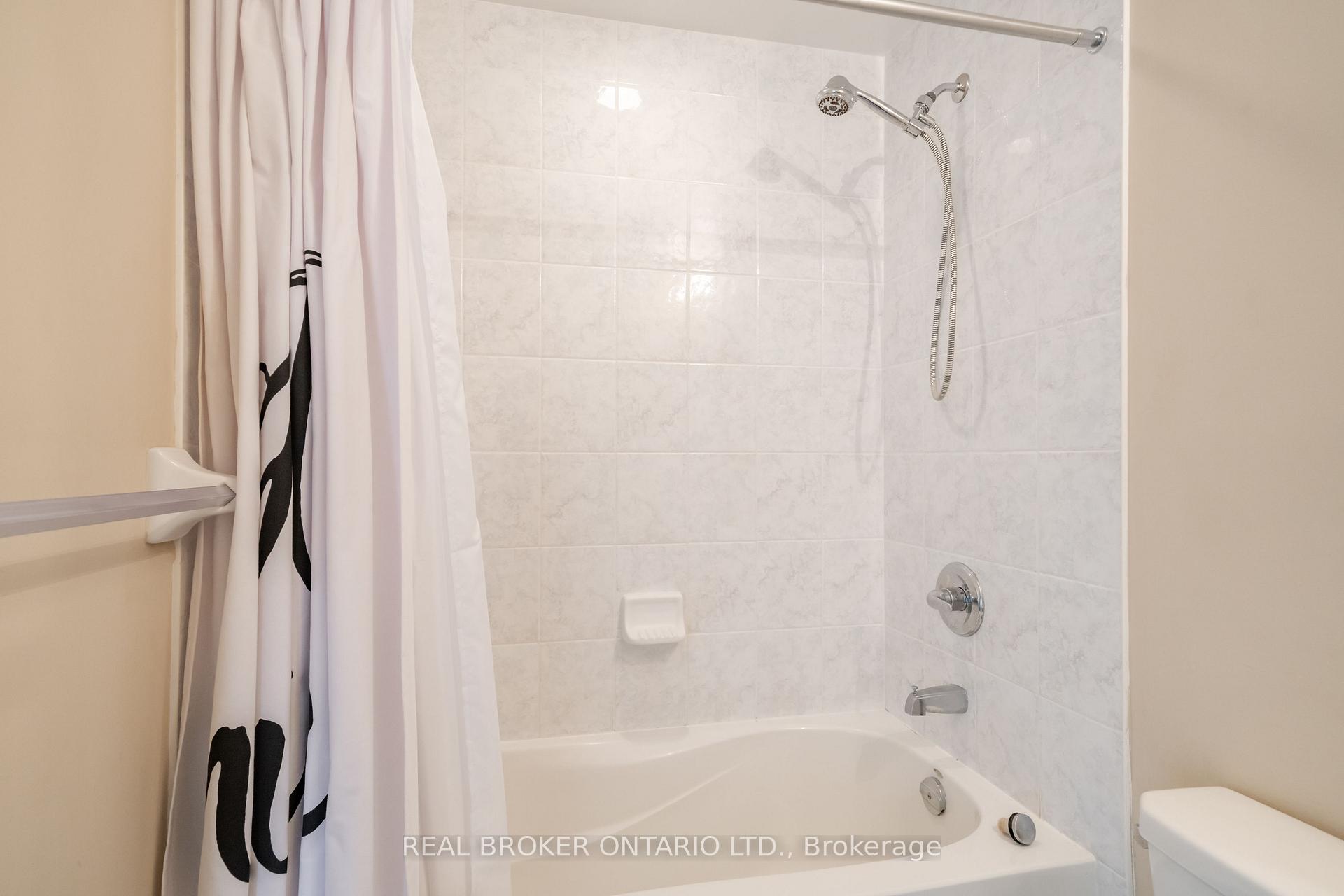 Photo 22 of Unit 1208, 133 Wynford Drive, North York, Banbury-Don Mills — HOMEH