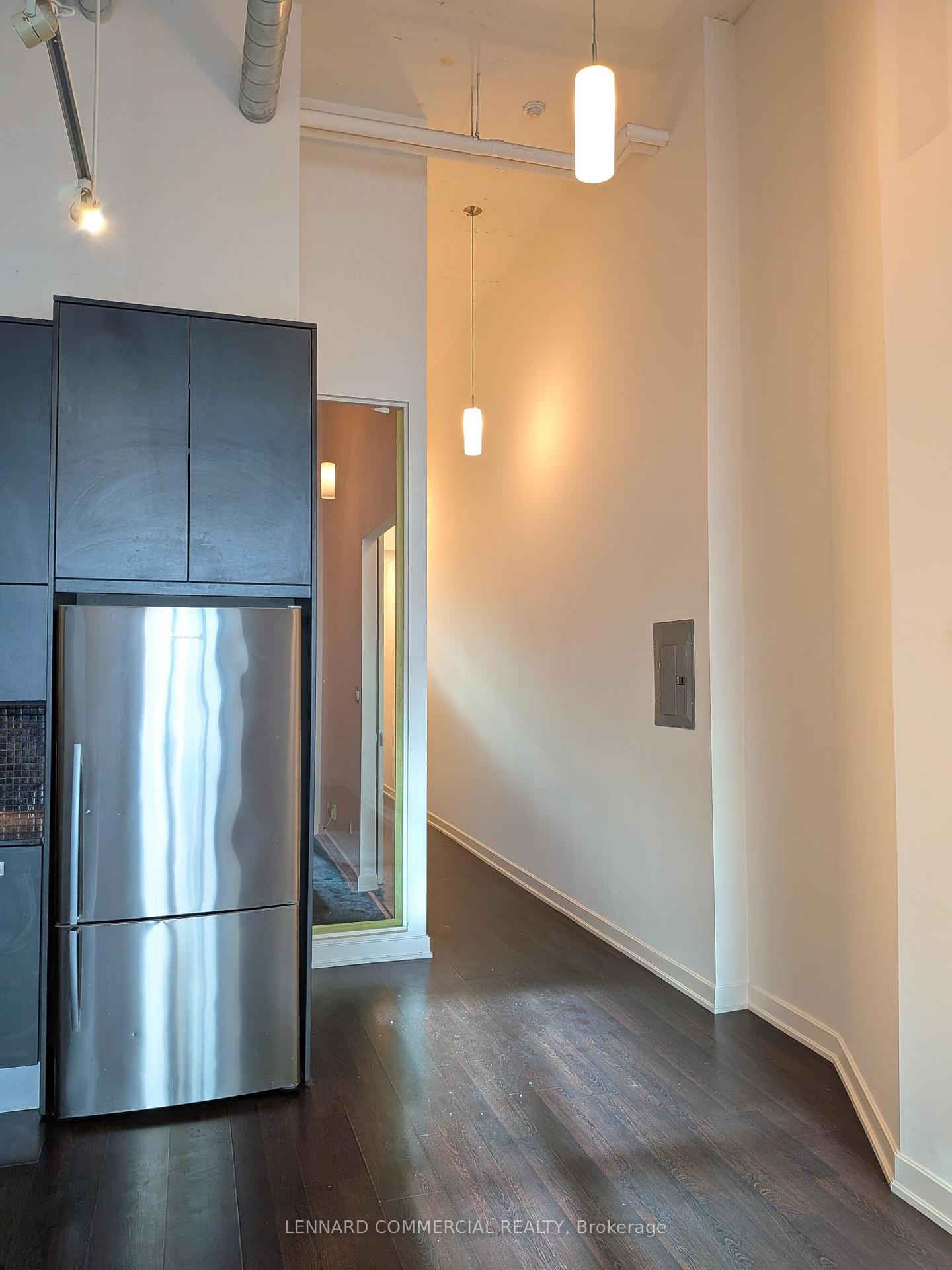 Photo 8 of Unit 107, 380 Macpherson Avenue, Toronto, Casa Loma — HOMEH