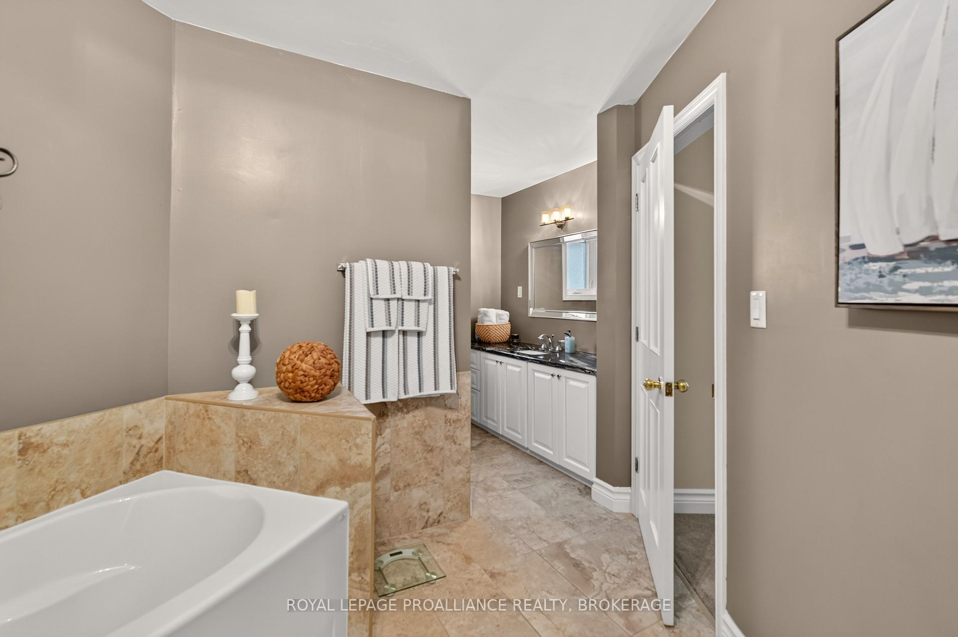 Photo 18 of 535 Main Street, Loyalist, Bath — HOMEH