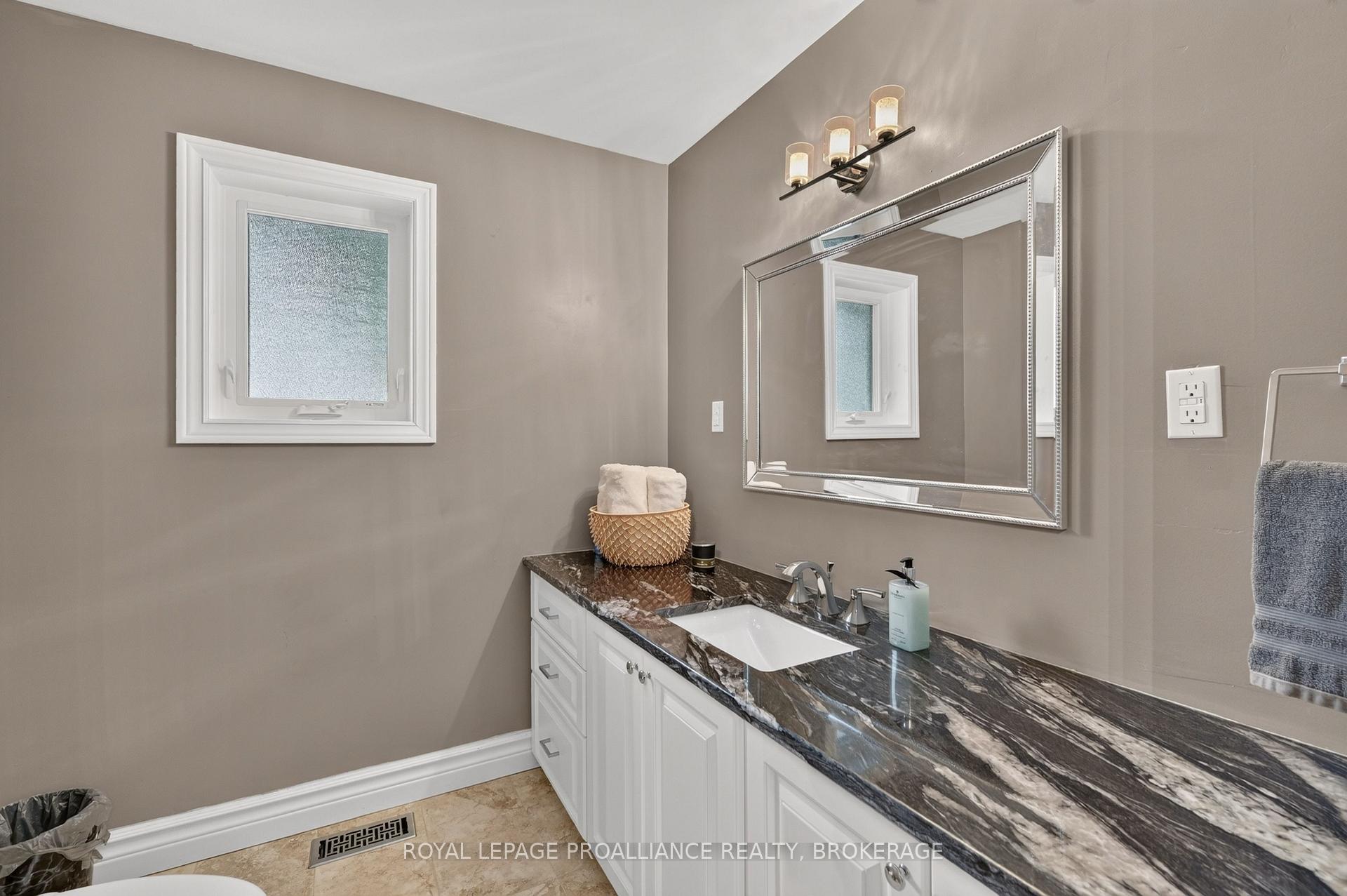 Photo 20 of 535 Main Street, Loyalist, Bath — HOMEH