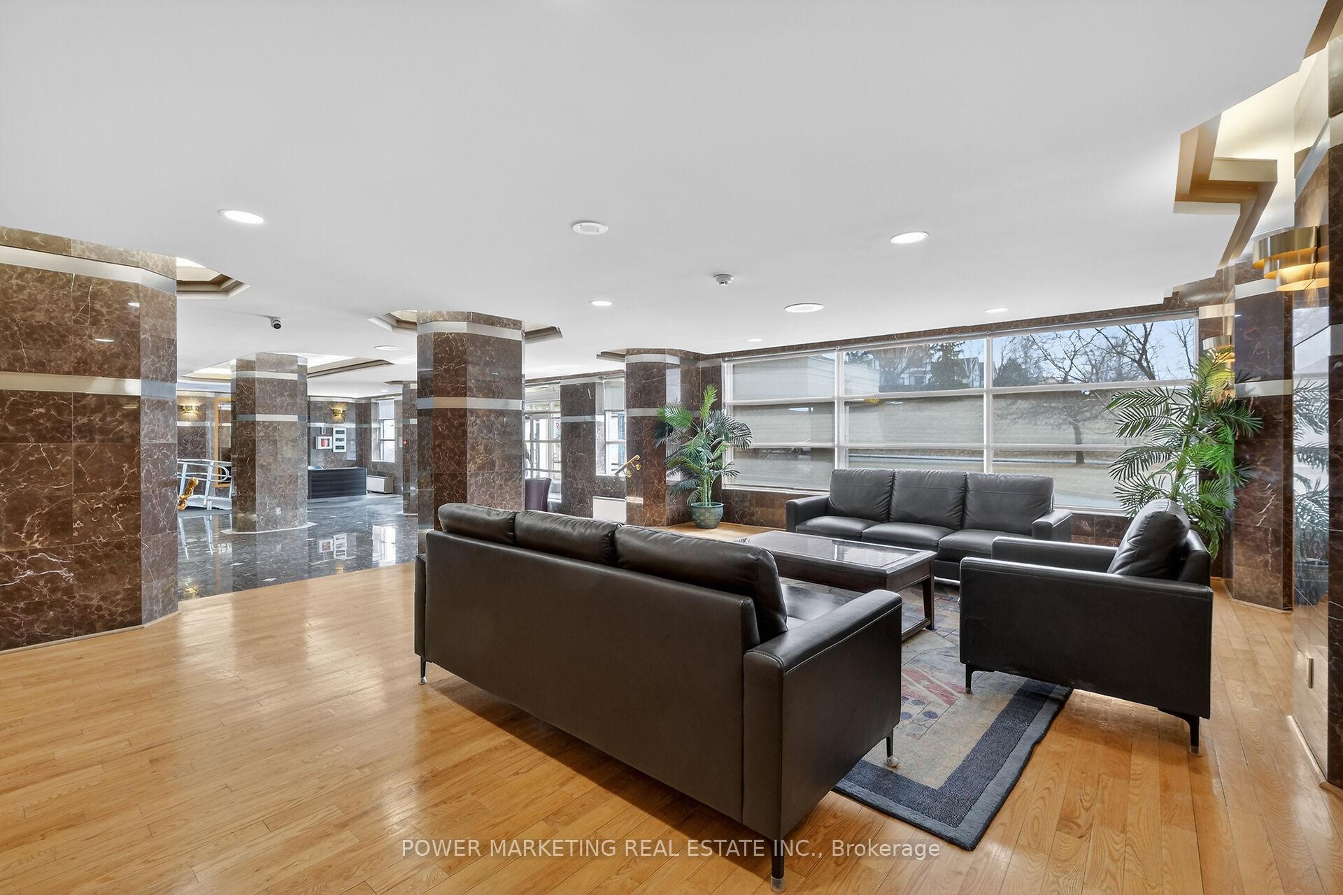 Photo 6 of Unit 1204, 2760 Carousel Crescent, Ottawa, Emerald Woods/Sawmill Creek — HOMEH