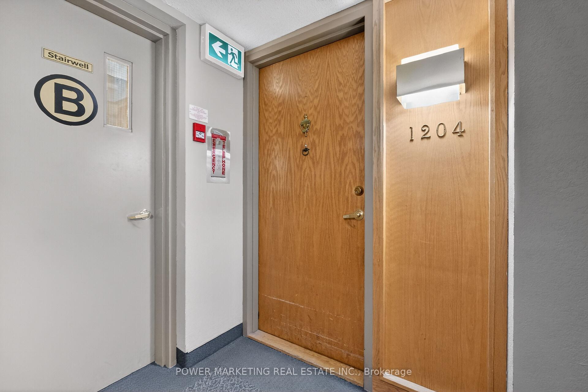 Photo 10 of Unit 1204, 2760 Carousel Crescent, Ottawa, Emerald Woods/Sawmill Creek — HOMEH