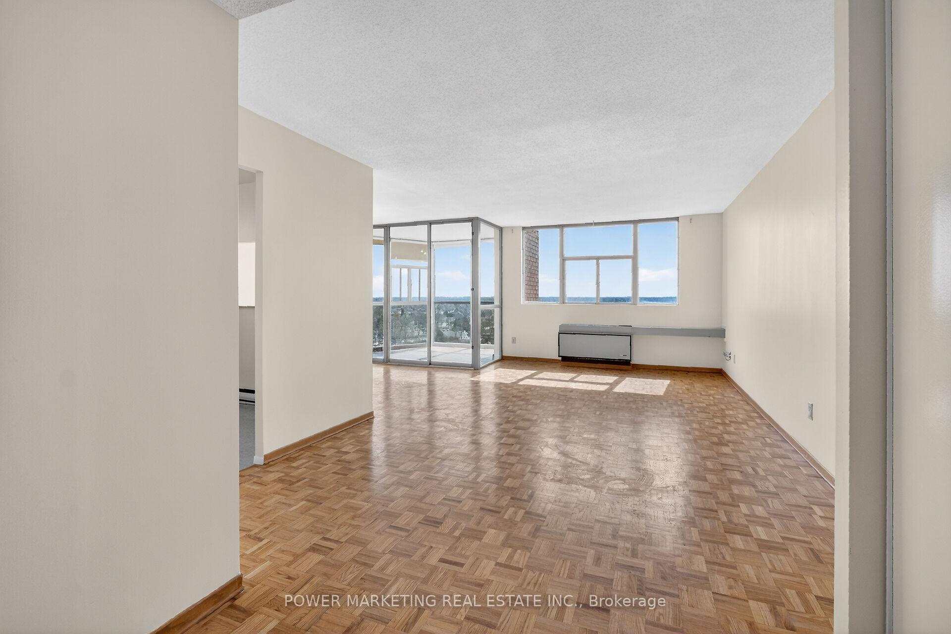 Photo 12 of Unit 1204, 2760 Carousel Crescent, Ottawa, Emerald Woods/Sawmill Creek — HOMEH