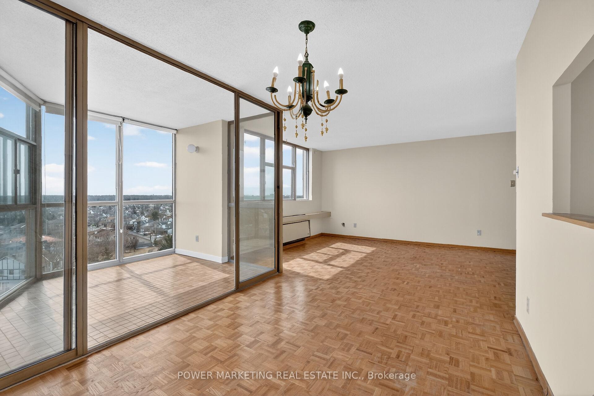 Photo 17 of Unit 1204, 2760 Carousel Crescent, Ottawa, Emerald Woods/Sawmill Creek — HOMEH