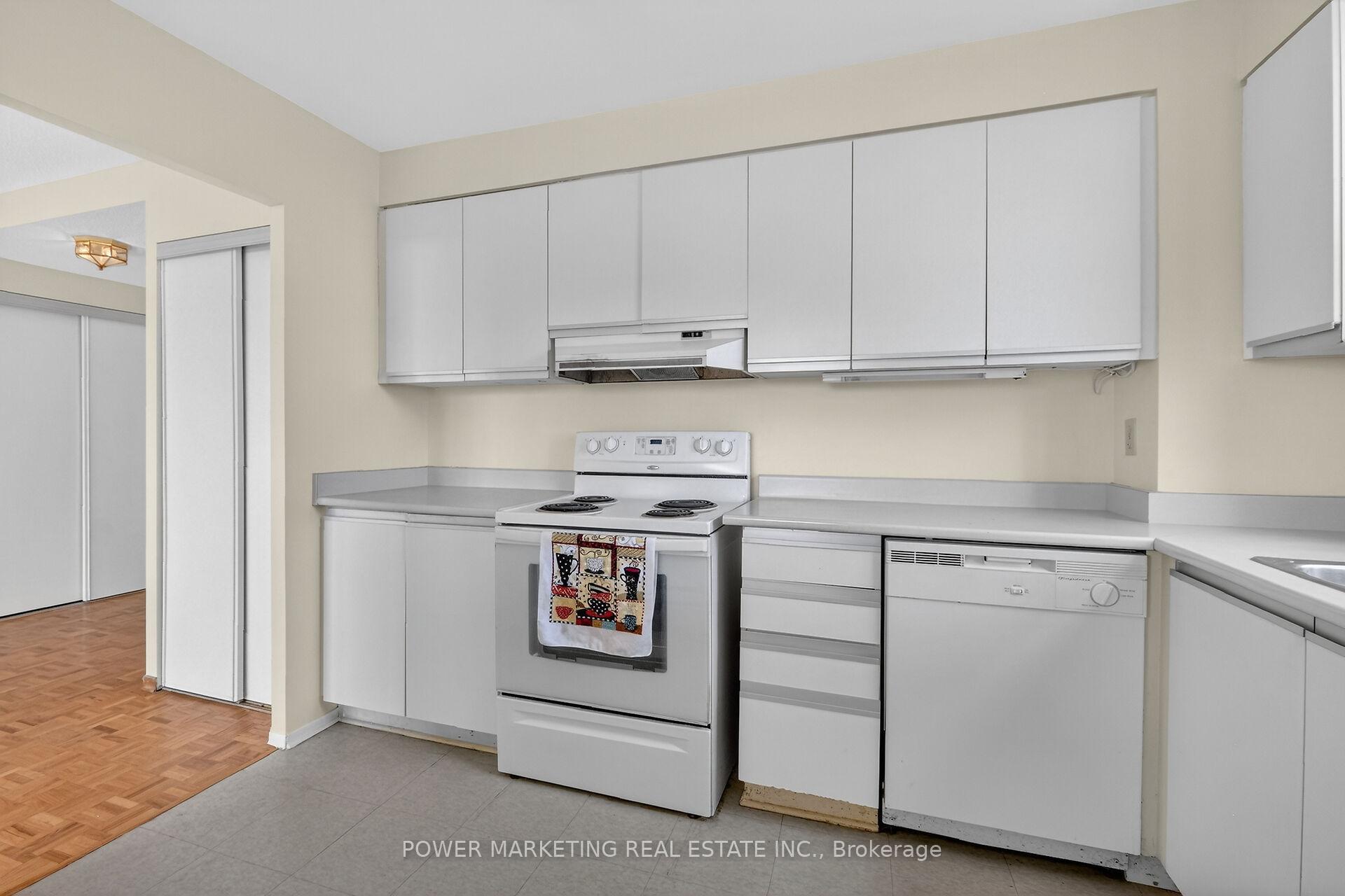 Photo 20 of Unit 1204, 2760 Carousel Crescent, Ottawa, Emerald Woods/Sawmill Creek — HOMEH