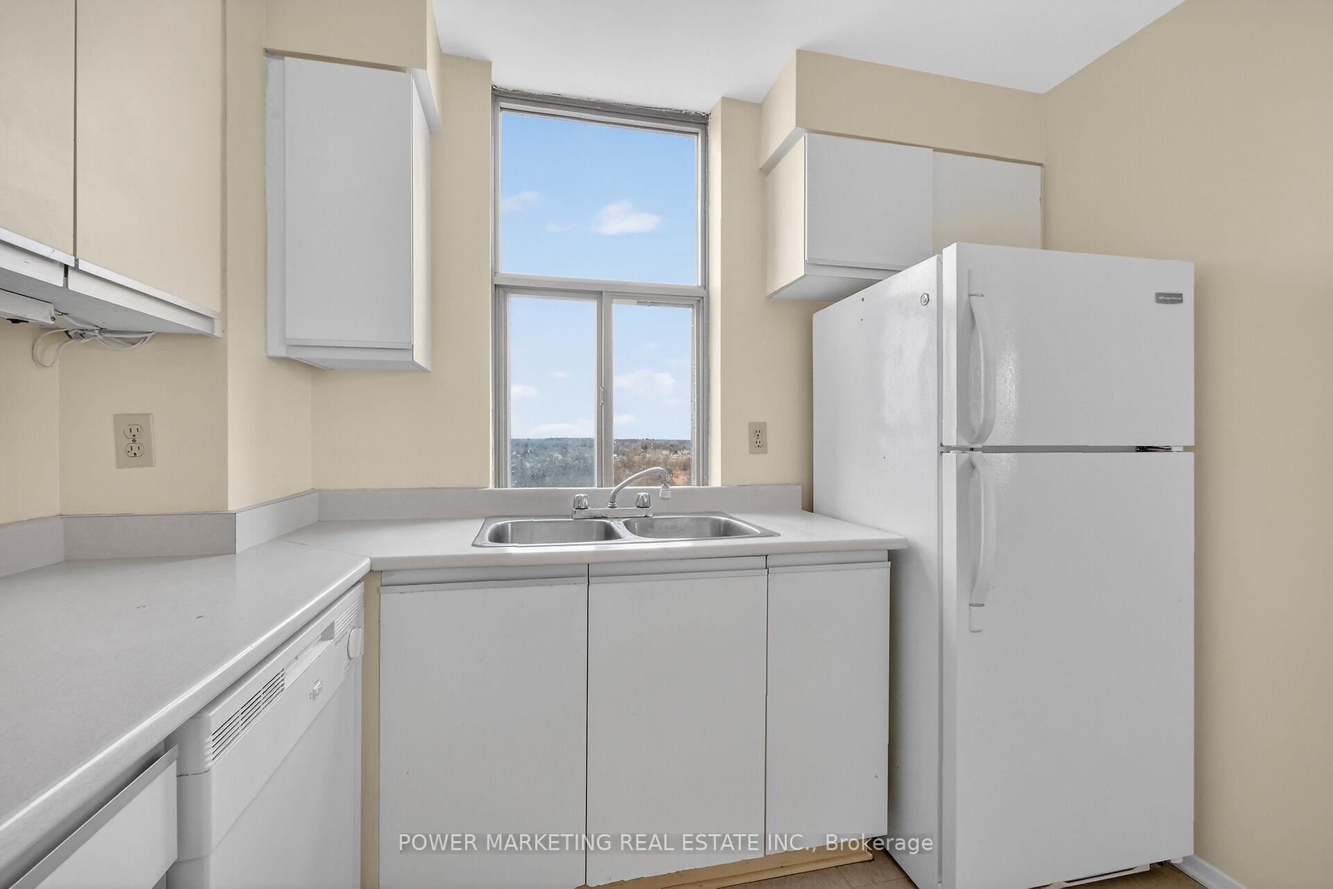 Photo 21 of Unit 1204, 2760 Carousel Crescent, Ottawa, Emerald Woods/Sawmill Creek — HOMEH