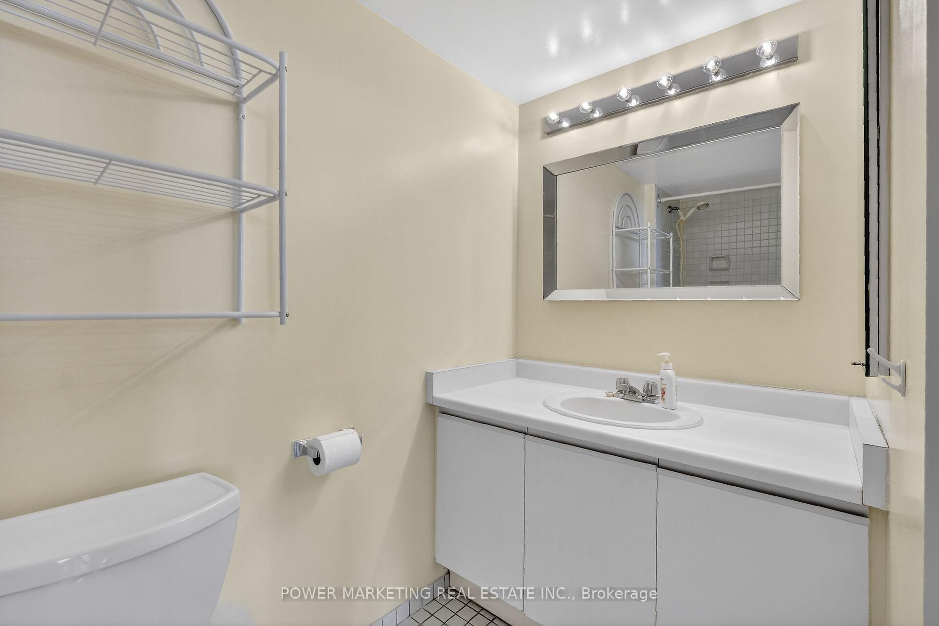 Photo 26 of Unit 1204, 2760 Carousel Crescent, Ottawa, Emerald Woods/Sawmill Creek — HOMEH