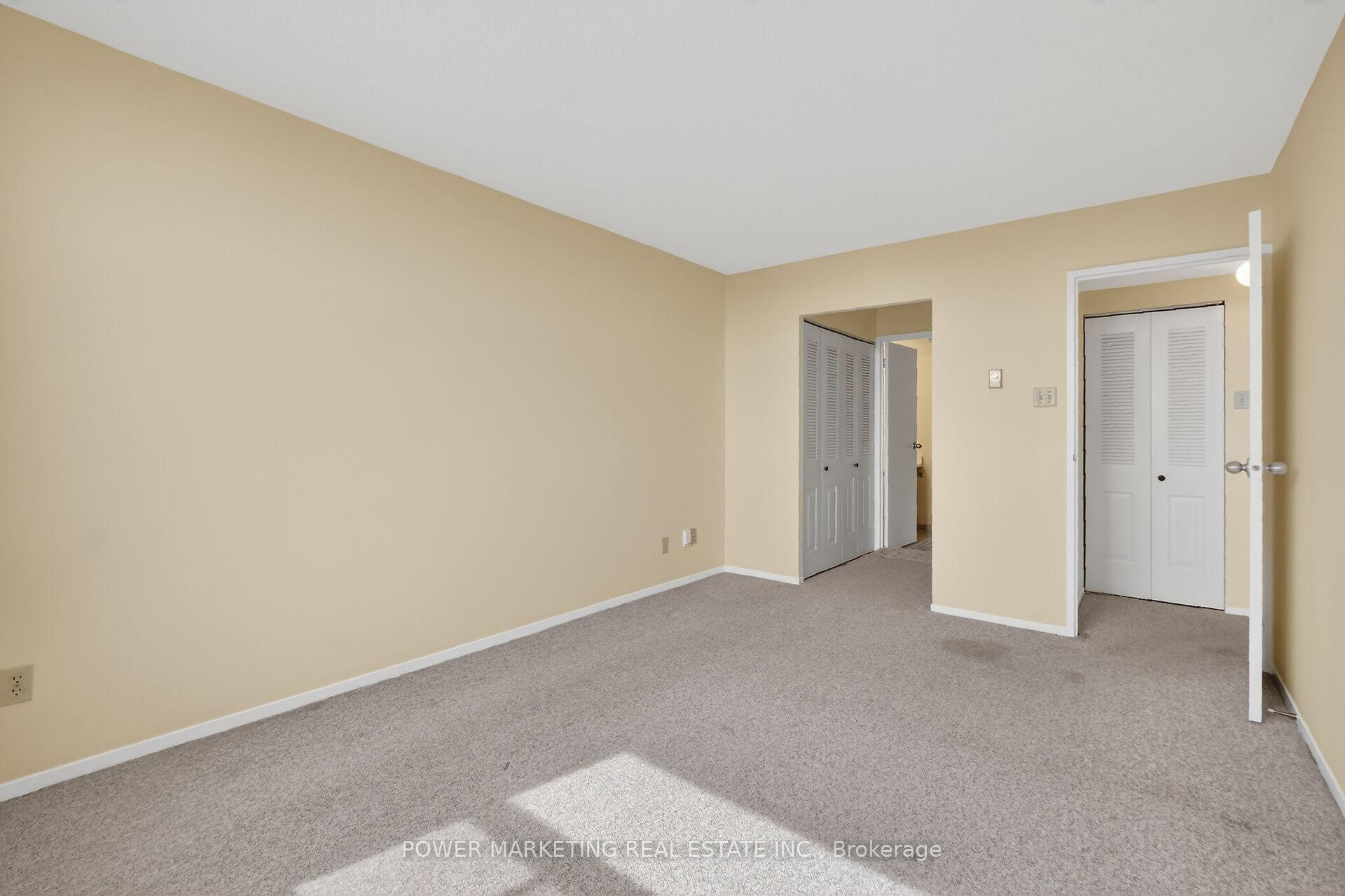 Photo 28 of Unit 1204, 2760 Carousel Crescent, Ottawa, Emerald Woods/Sawmill Creek — HOMEH