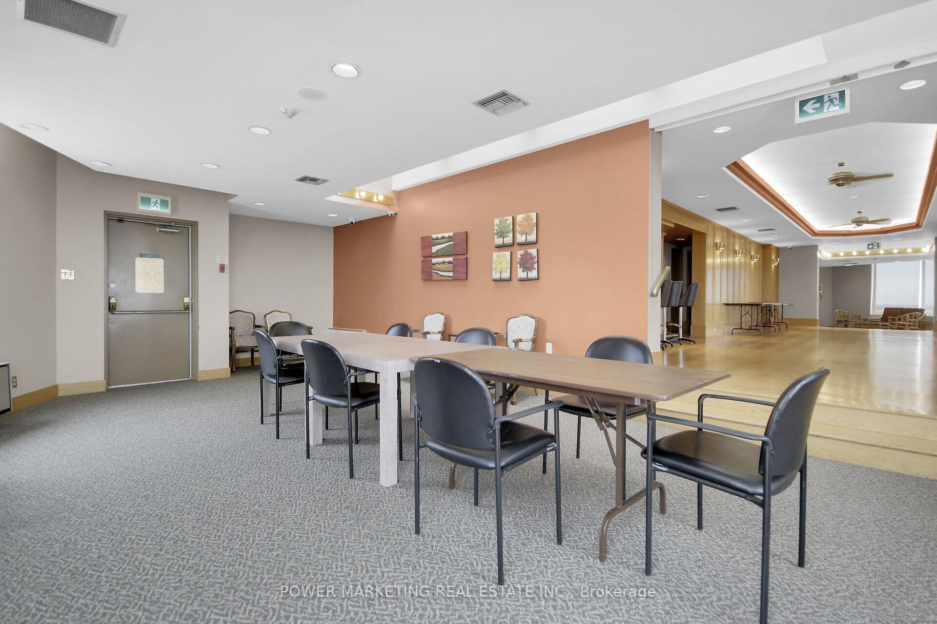 Photo 36 of Unit 1204, 2760 Carousel Crescent, Ottawa, Emerald Woods/Sawmill Creek — HOMEH