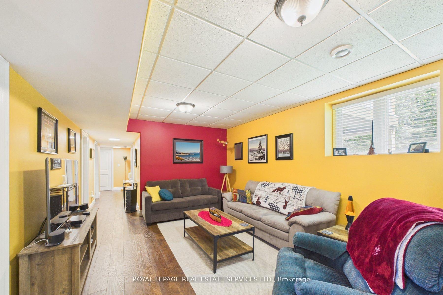 Photo 38 of 1045 Tower Crescent, Gravenhurst, Morrison — HOMEH