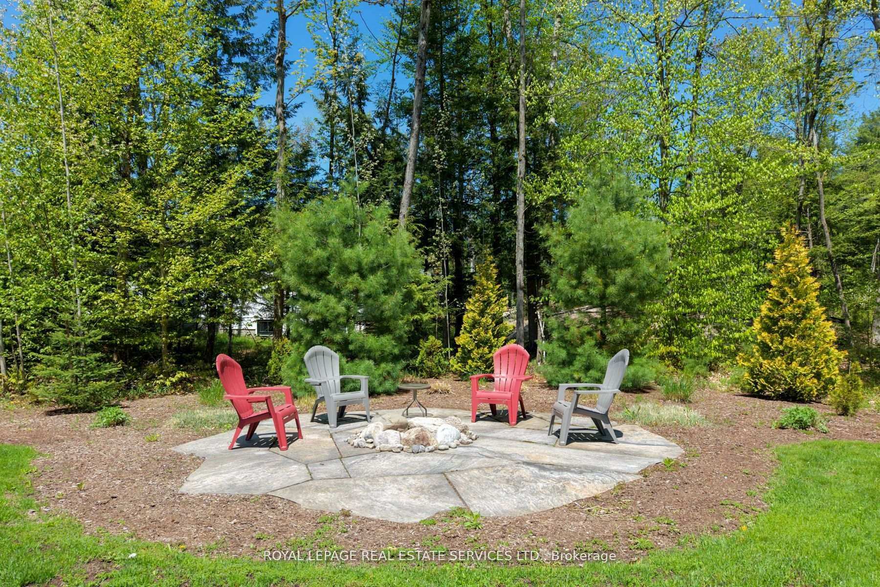 Photo 52 of 1045 Tower Crescent, Gravenhurst, Morrison — HOMEH