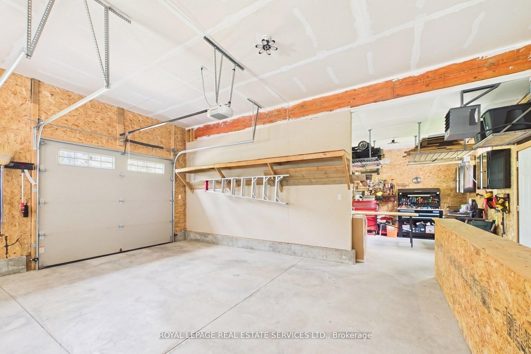 Photo 54 of 1045 Tower Crescent, Gravenhurst, Morrison — HOMEH