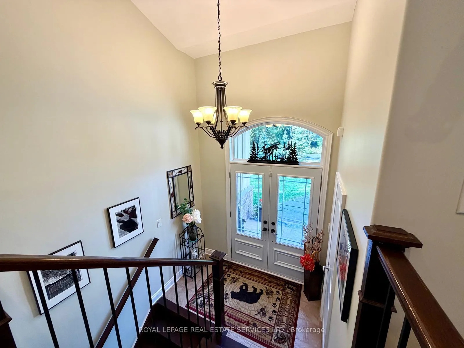 Photo 3 of 1045 Tower Crescent, Gravenhurst, Morrison — HOMEH