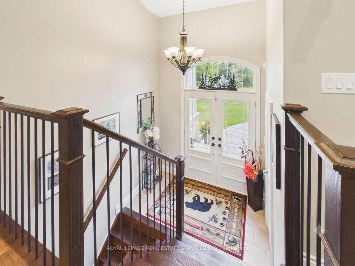 Photo 6 of 1045 Tower Crescent, Gravenhurst, Morrison — HOMEH