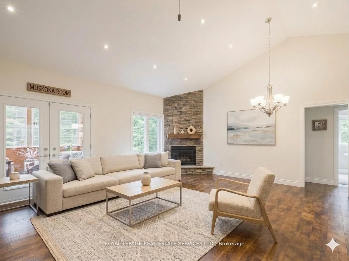 Photo 9 of 1045 Tower Crescent, Gravenhurst, Morrison — HOMEH